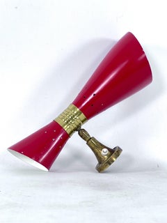 Italian Midcentury Single Double Cones Wall Lamp by Stilnovo, 1950s