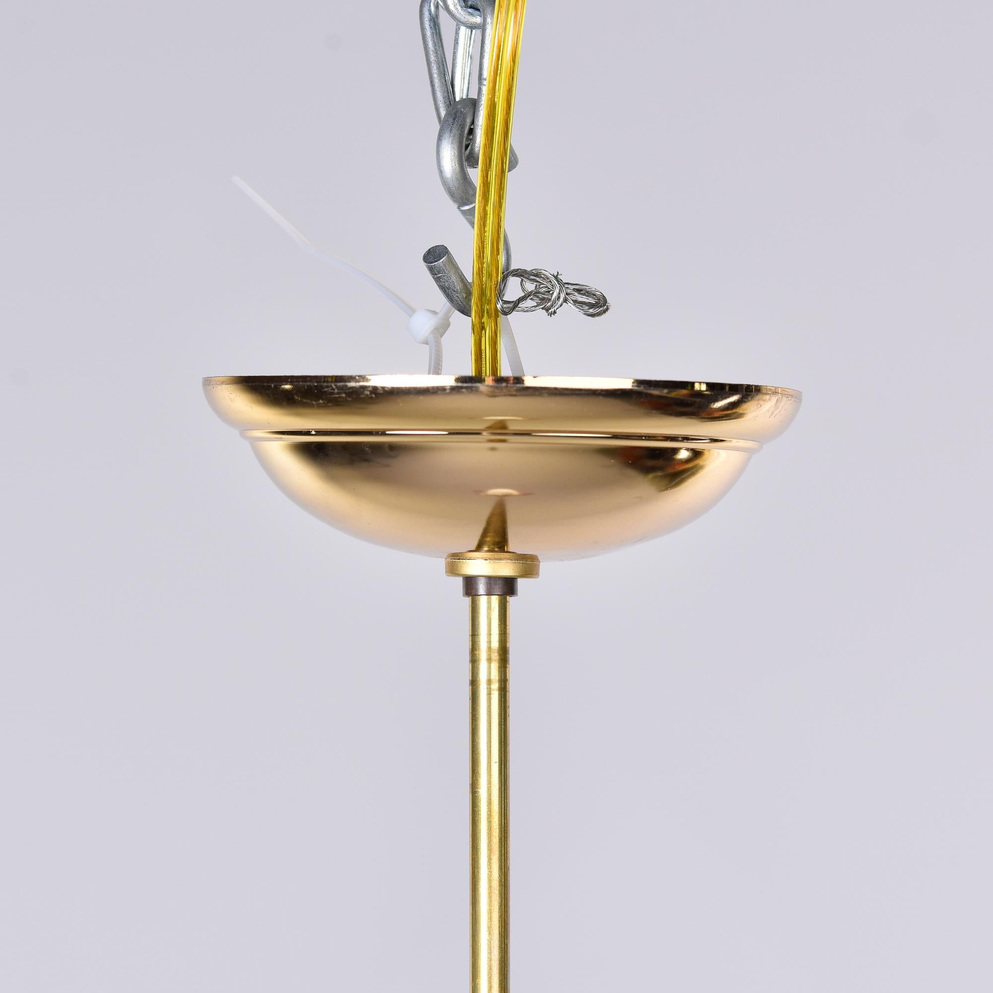 Italian Mid-Century Single Light Brass & Glass Fixture For Sale 1