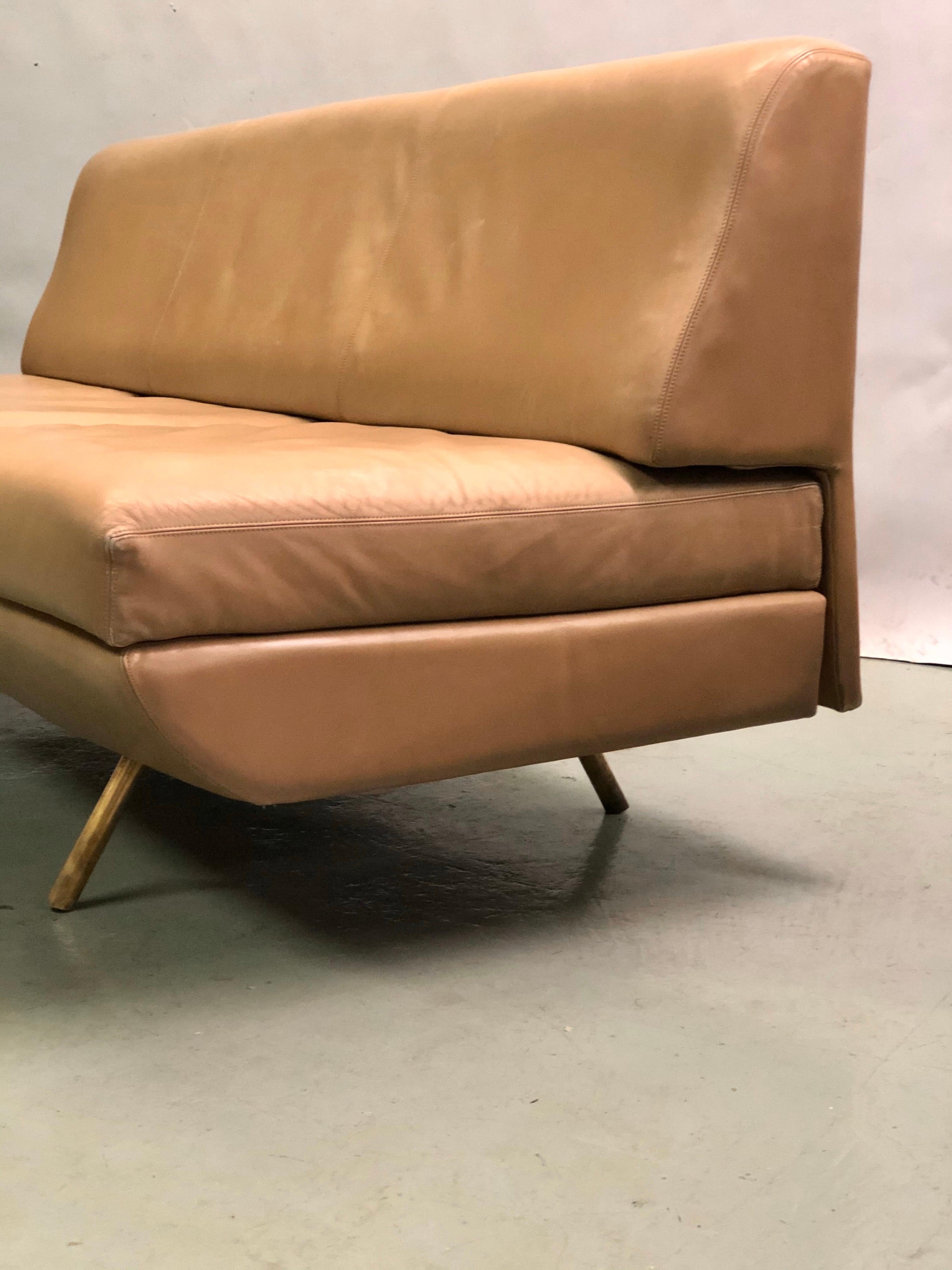  Italienisches Mid-Century-Sofa „Sleep-o-Matic“ aus Leder von Marco Zanuso für Arflex (Handgefertigt) im Angebot
