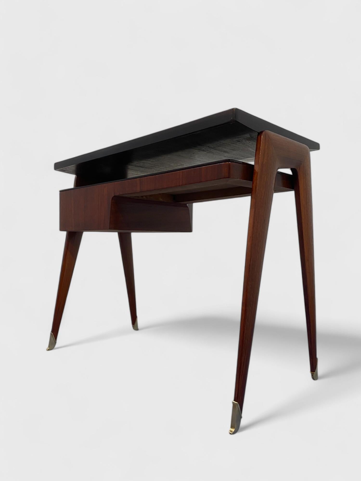 Ottone Tavolo da scrivania italiano del Mid Century disegnato da Vittorio Dassi negli anni '50