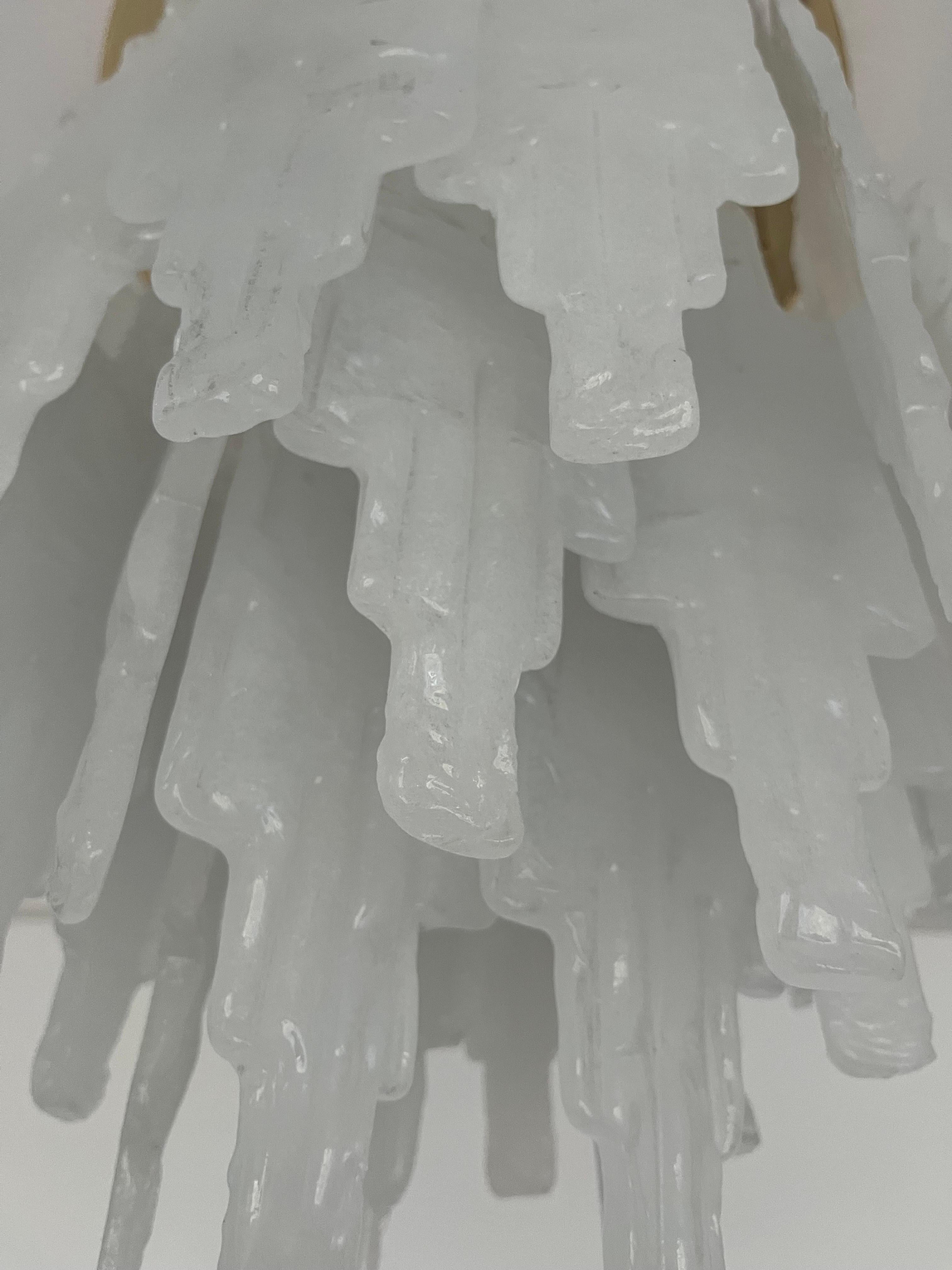 Lustre italien en verre de Murano blanc neige du milieu du siècle dernier par Poliarte, 1970 en vente 14