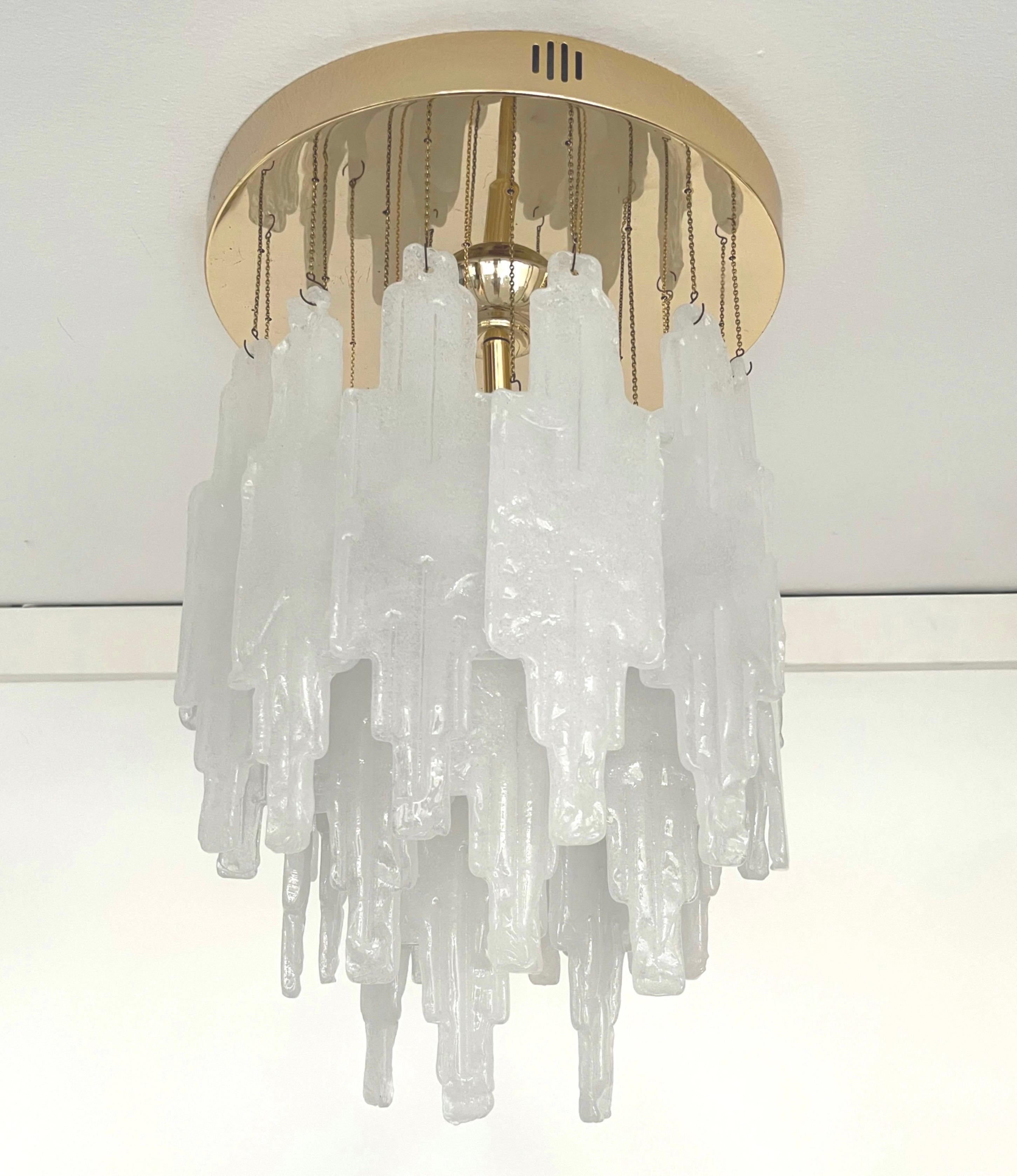 Brass Italian Mid-Century Snow White Murano Glass Chandelier by Poliarte, 1970s For Sale