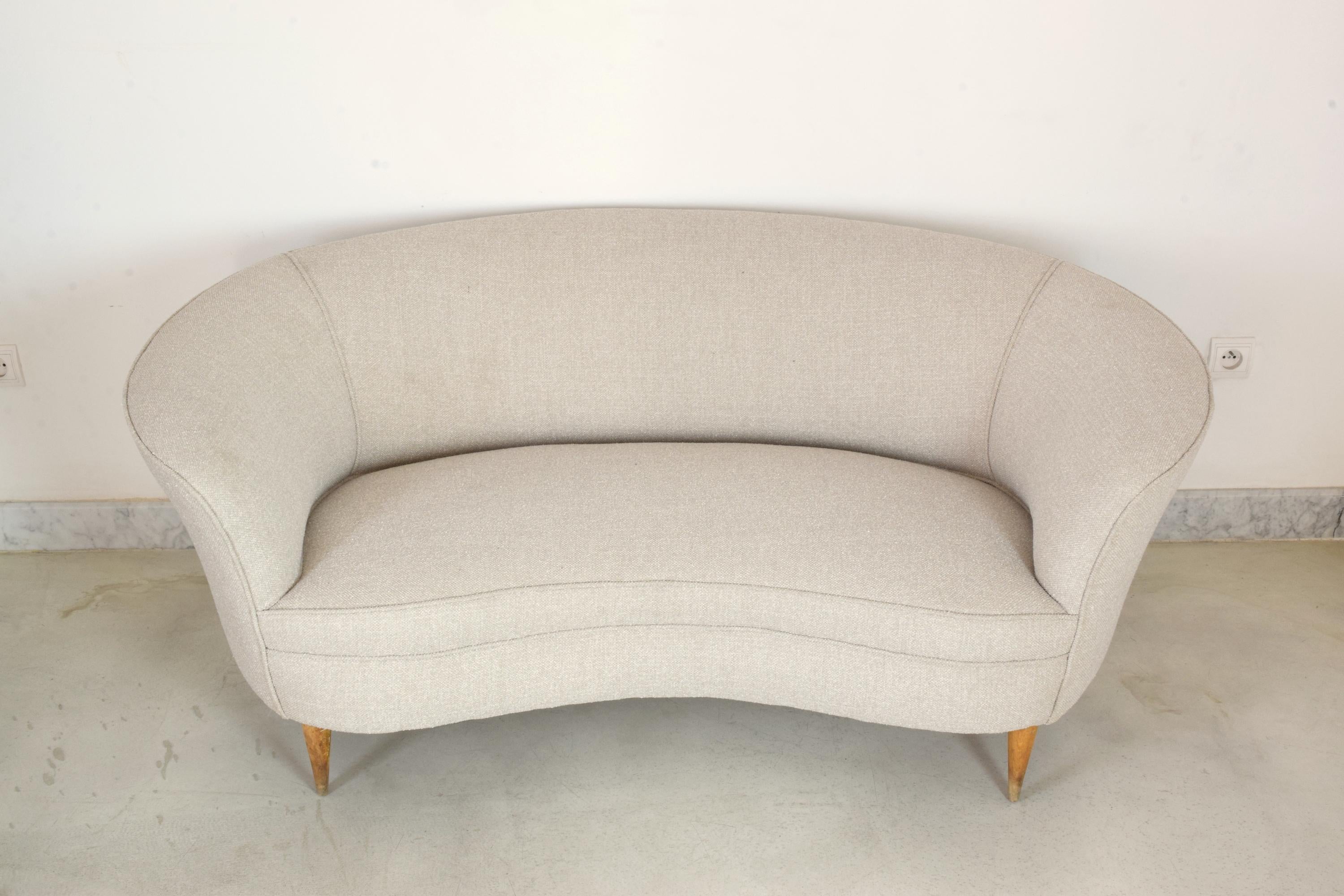 Mid-Century Modern Italian Midcentury Sofa Attributed to Gio Ponti, 1950s