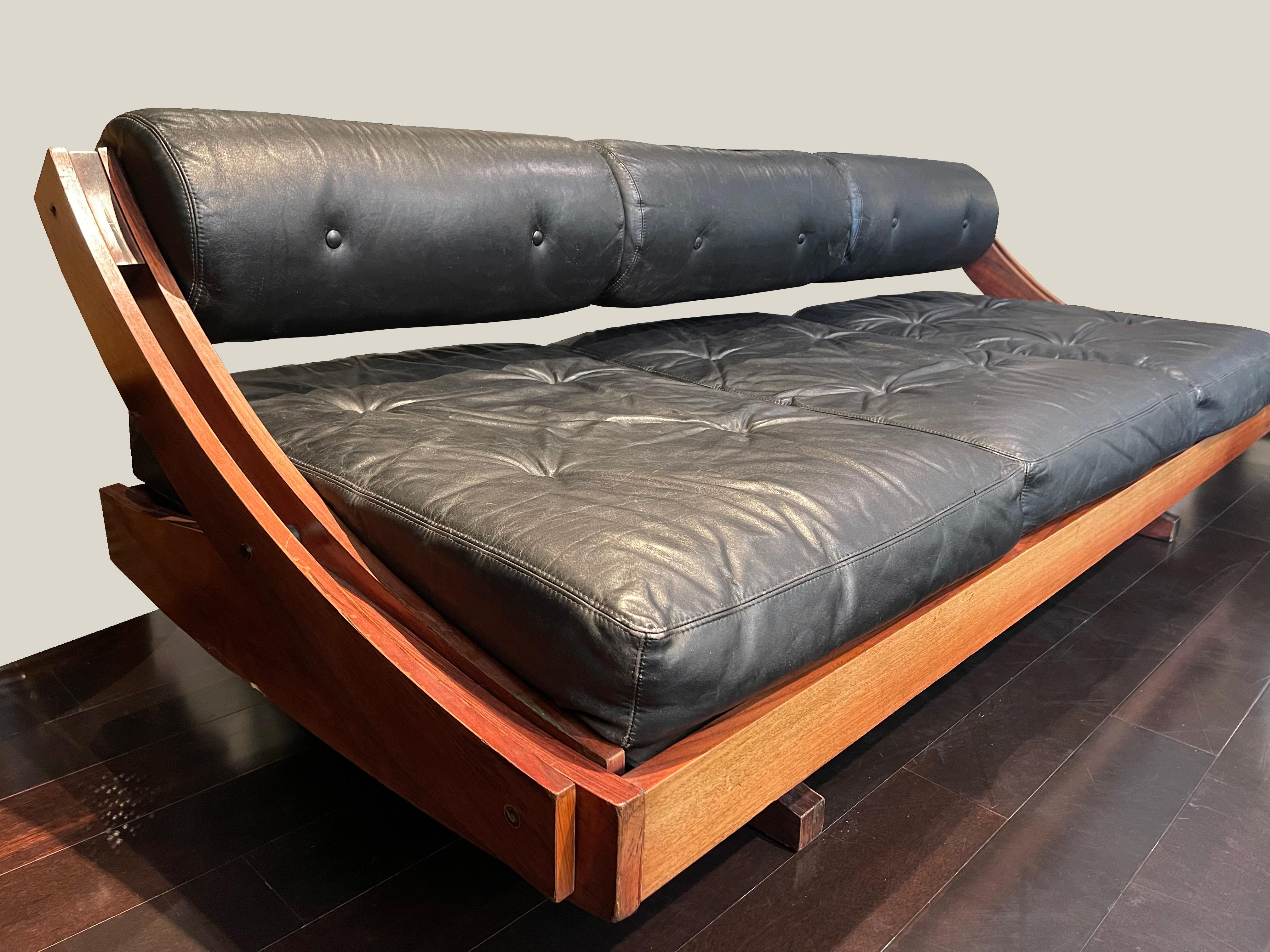 Italienisches Sofa/Tagesbett aus der Mitte des Jahrhunderts von Gianni Songia für Sormani im Zustand „Gut“ im Angebot in Los Angeles, CA