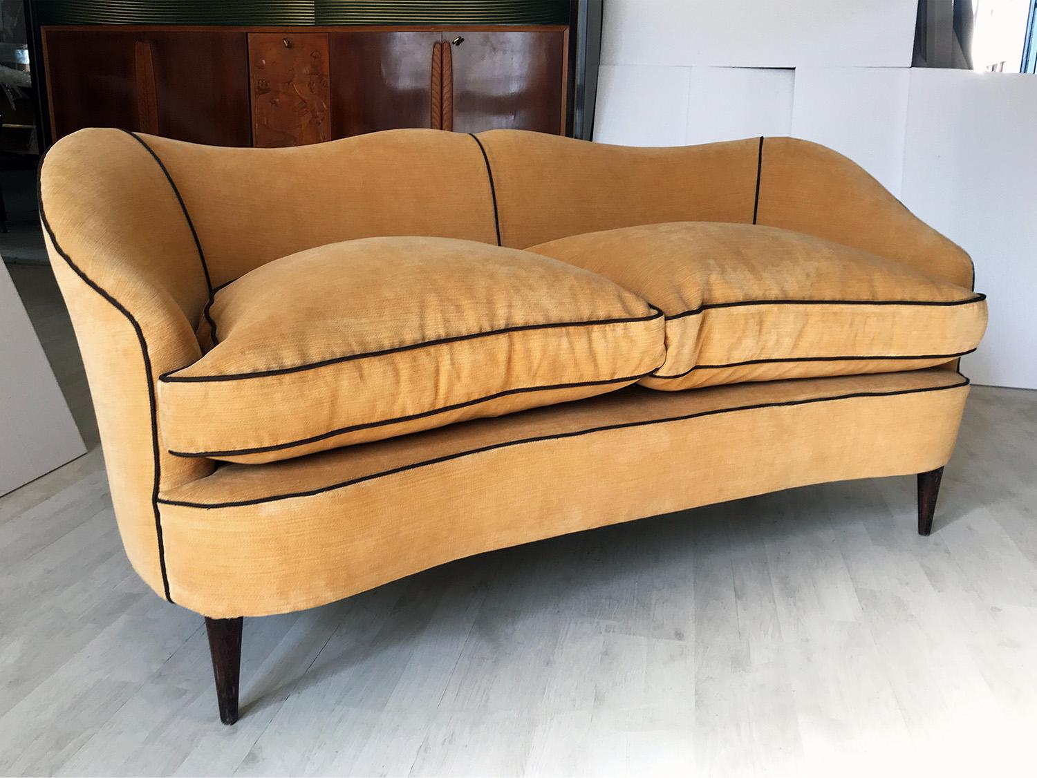 Italian Mid-Century Sofa Two-Seat in Yellow Velvet, 1950s 11