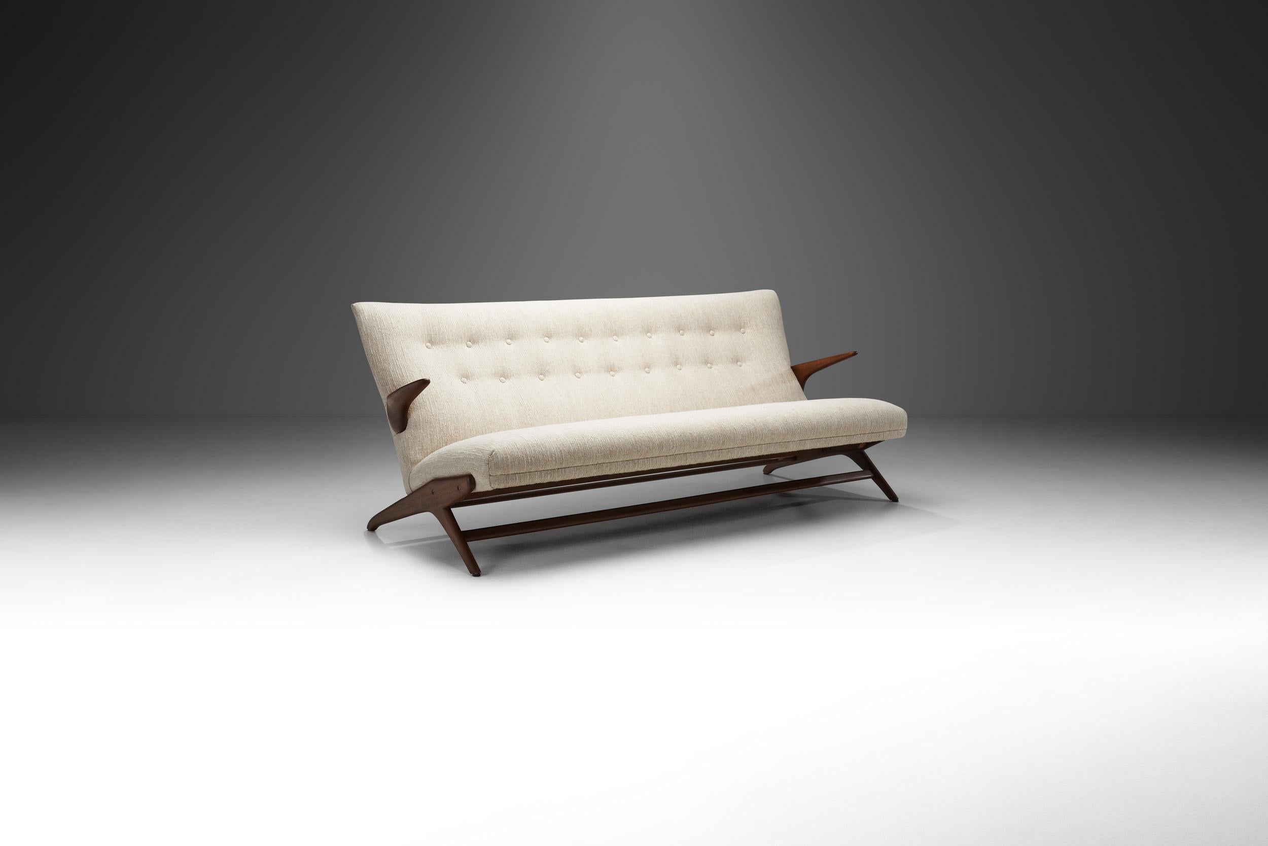 Though the advent of new materials like plastic, foam, and fibreglass revolutionized the production process, Scandinavian designers still valued craft over industrialization. This sculptural sofa is a beautiful evidence of this heritage and the