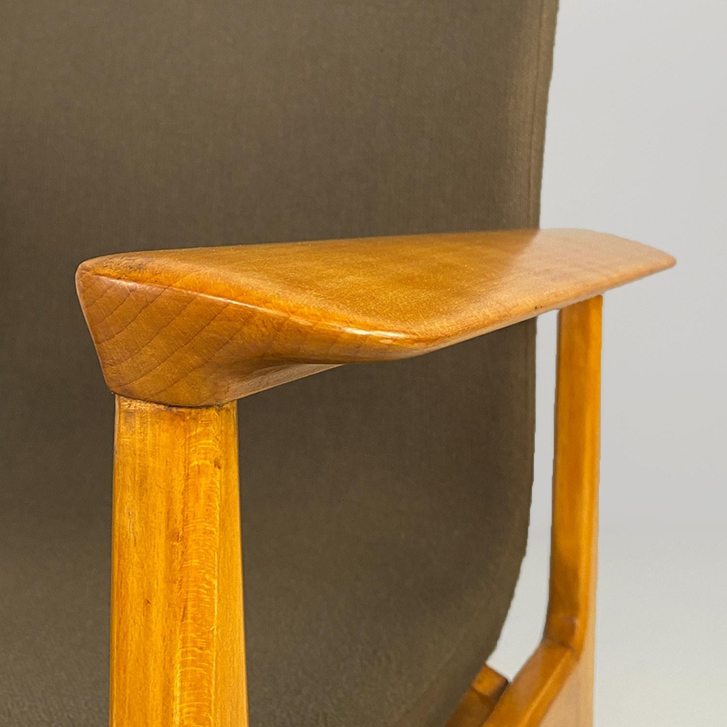 Italian mid-century solid beech and fabric armchair by Anonima Castelli, 1960s For Sale 1
