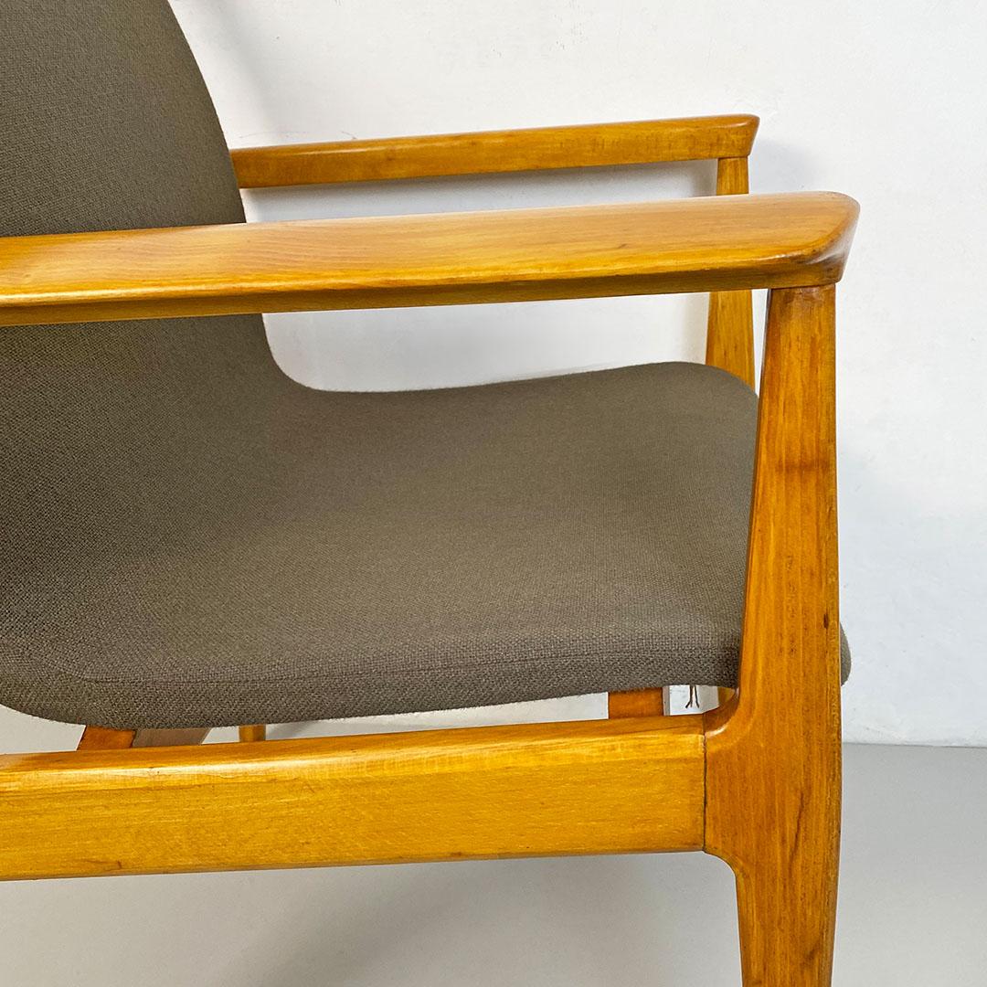 Italian Mid Century Solid Beech and Fabric Armchair by Anonima Castelli, 1960s For Sale 3