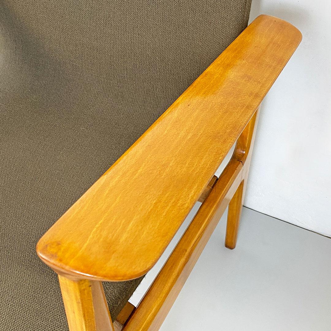 Italian Mid Century Solid Beech and Fabric Armchair by Anonima Castelli, 1960s For Sale 4