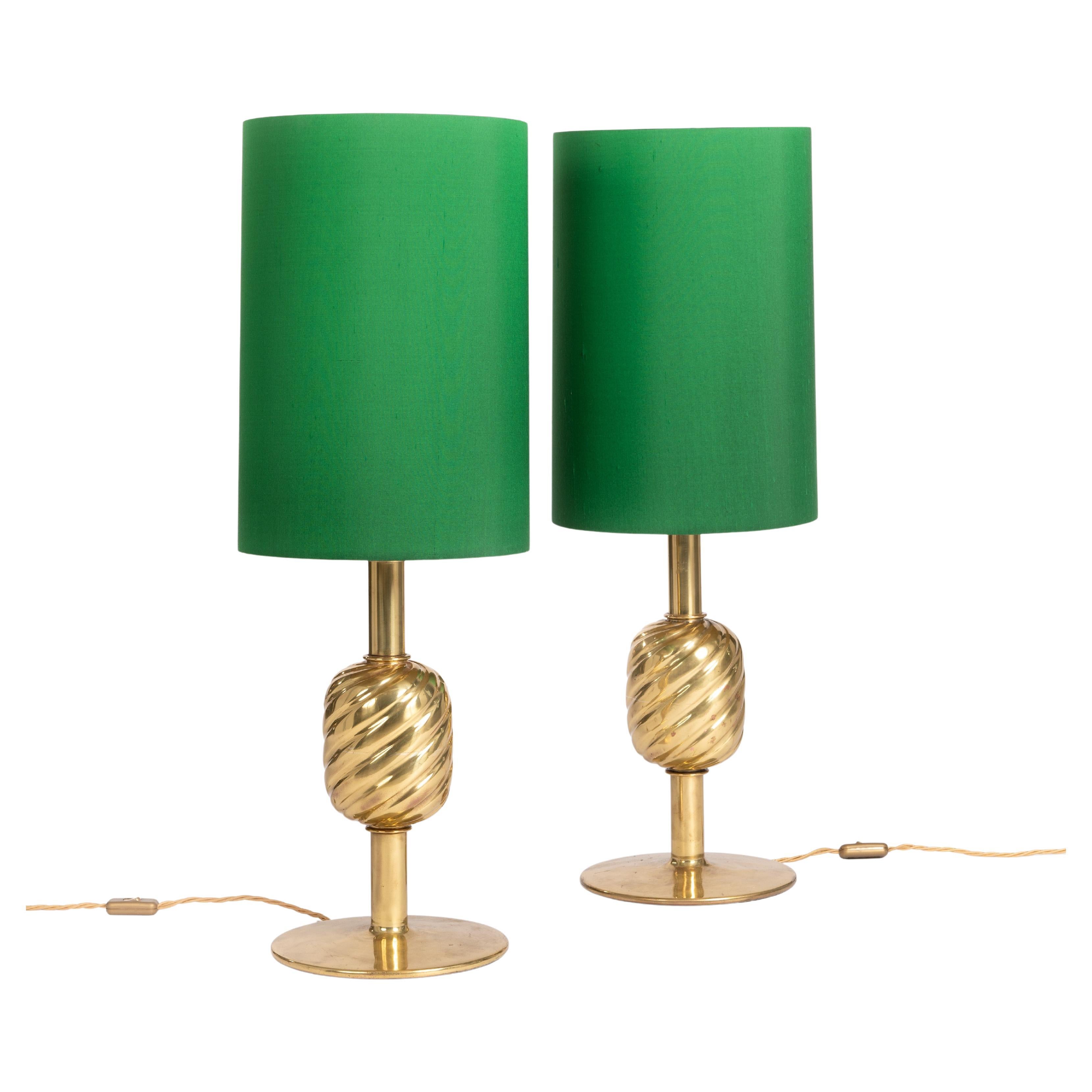 Italian Mid-Century Solid Brass Pineapple Table Lamps Green Silk Shade, 1970s
