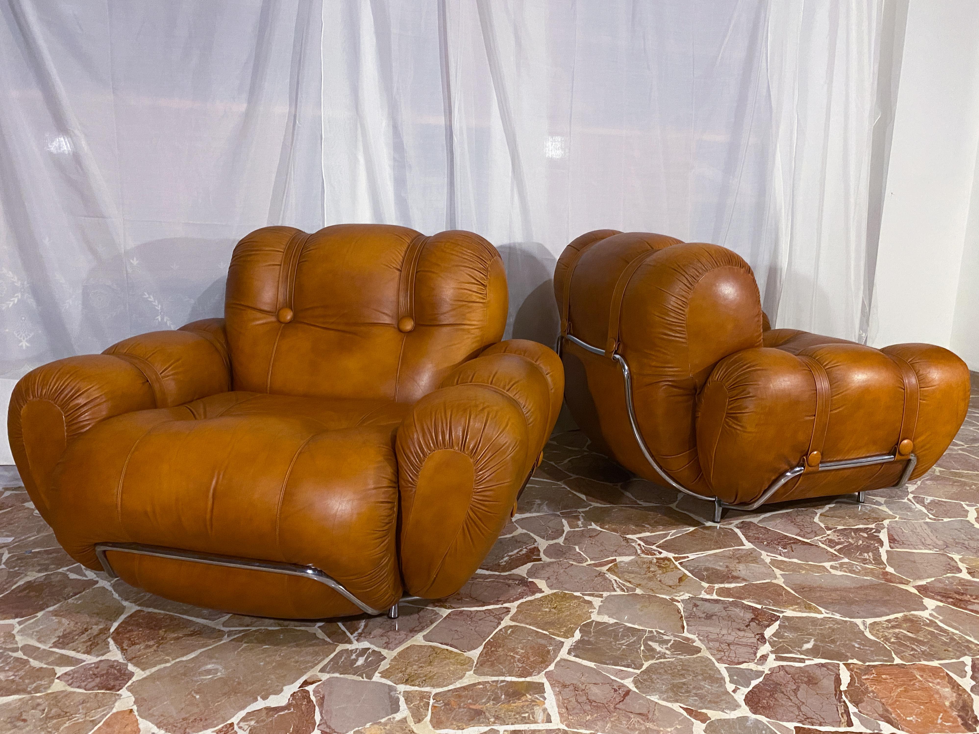 Italian Mid-Century Space Age Living Room Set in Natural Leather, 1970 For Sale 2