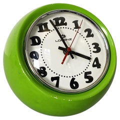 Retro Italian Mid-Century Spherical Plastic Green Table Clock Boule by Lorenz, 1960s