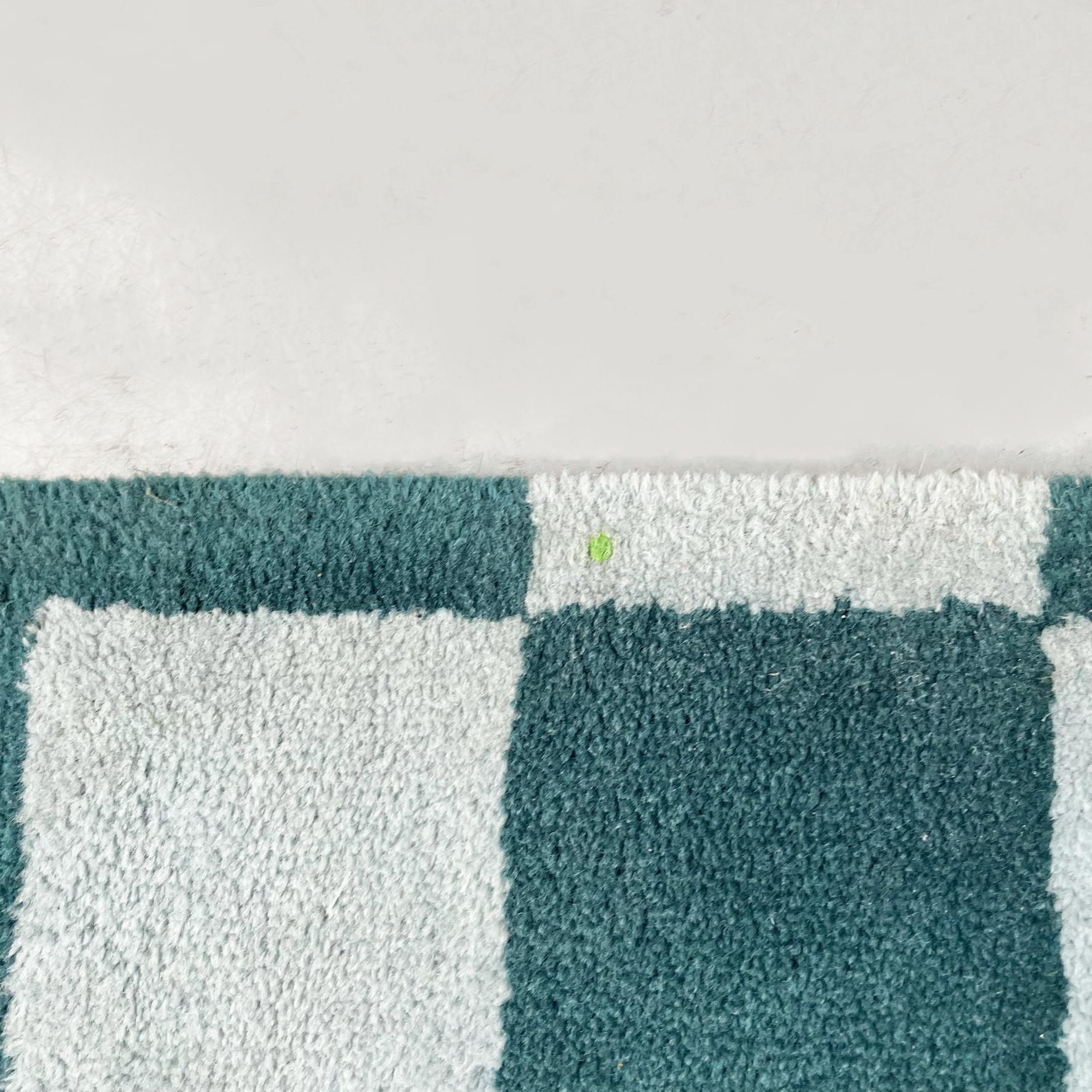 Tapis carré italien du milieu du siècle dernier en tissu bleu, vert, jaune et rouge, années 1980 en vente 7