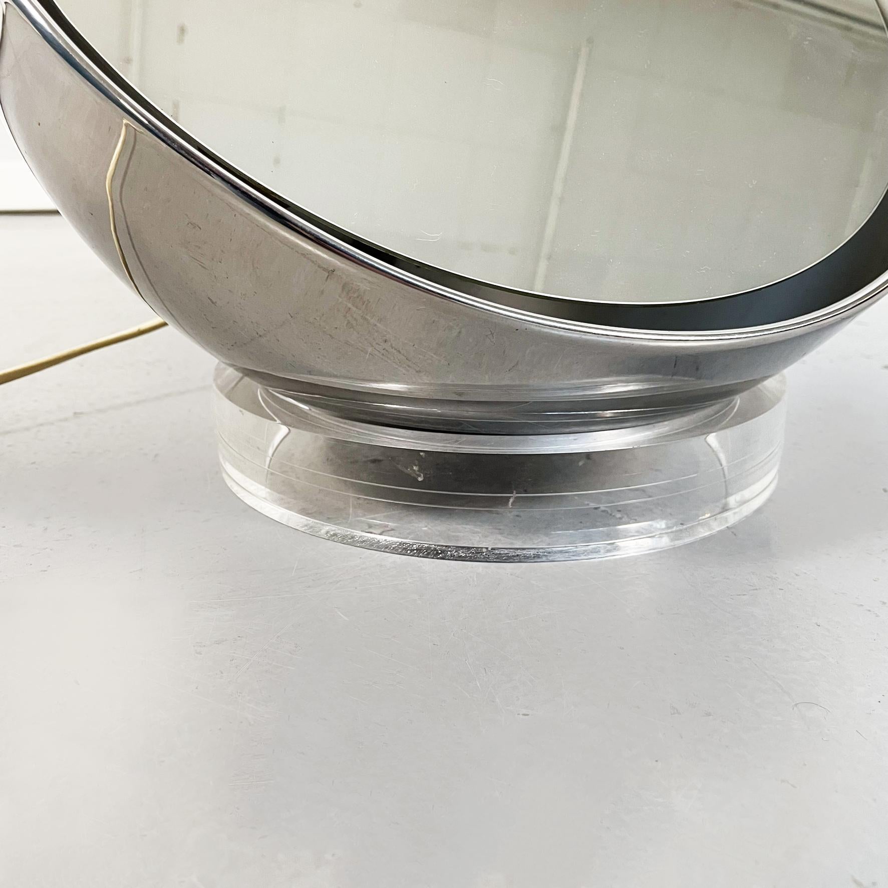 Italian Mid-Century Steel and Plastic Half Spherical Table Lamp-Mirror, 1970s For Sale 6