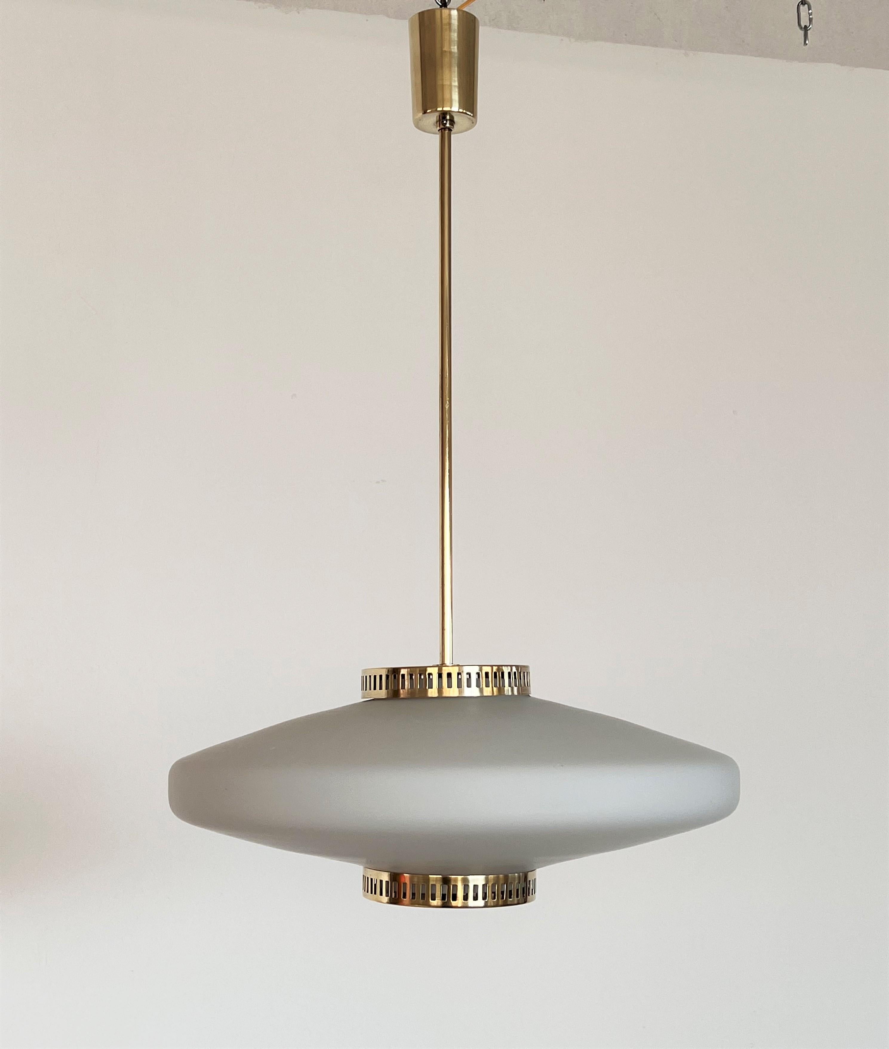 Italian Mid-Century Stilnovo Pendant Light with Opaline Glass and Brass, 1970s 3