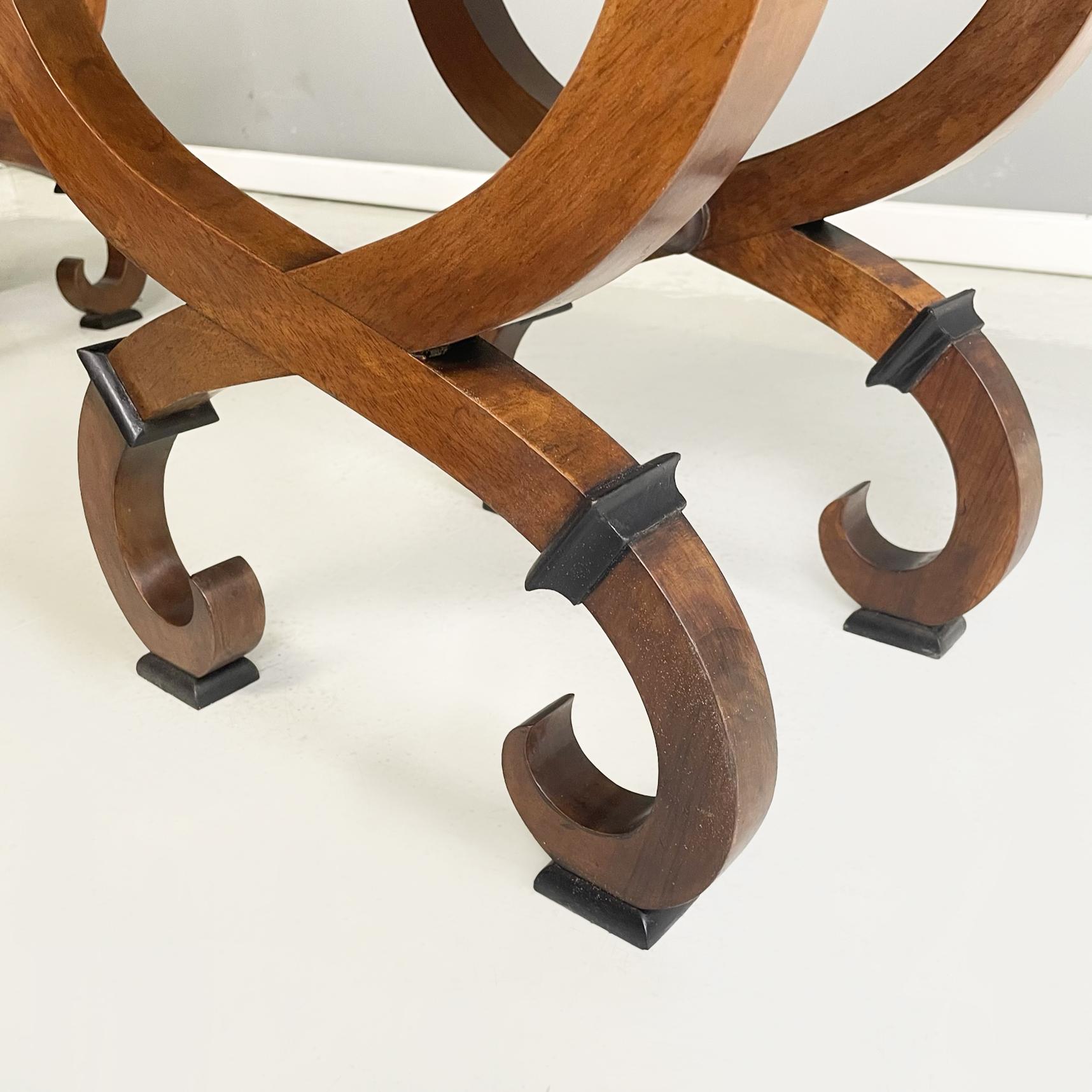 Italienische Hocker aus der Mitte des Jahrhunderts aus fein gearbeitetem Massivholz im Biedermeier-Stil, 1950er Jahre im Angebot 4