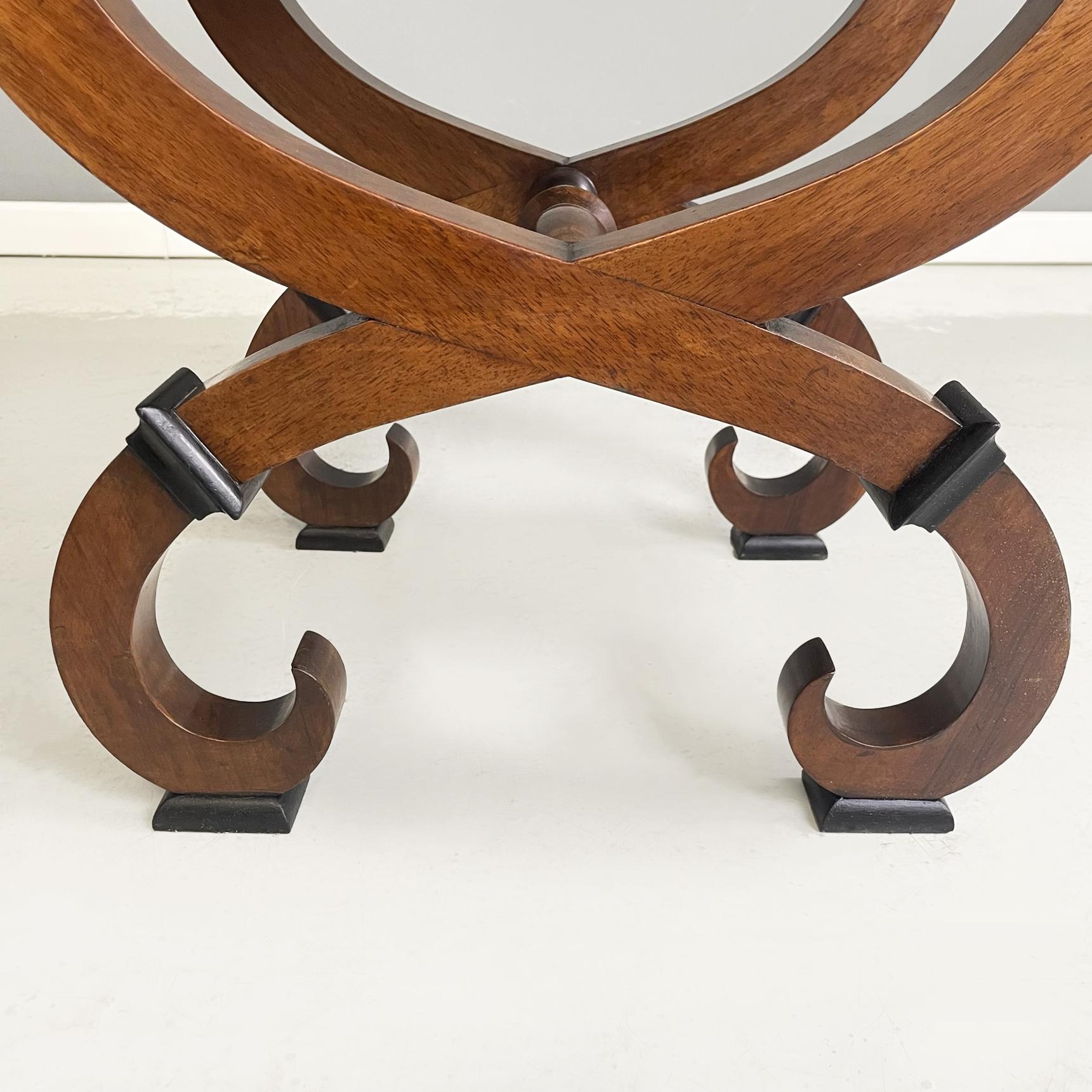 Italienische Hocker aus der Mitte des Jahrhunderts aus fein gearbeitetem Massivholz im Biedermeier-Stil, 1950er Jahre im Angebot 3
