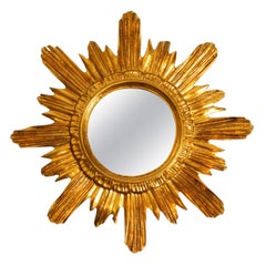 Specchio da parete italiano Mid Century Sunburst in legno e resina, placcato oro