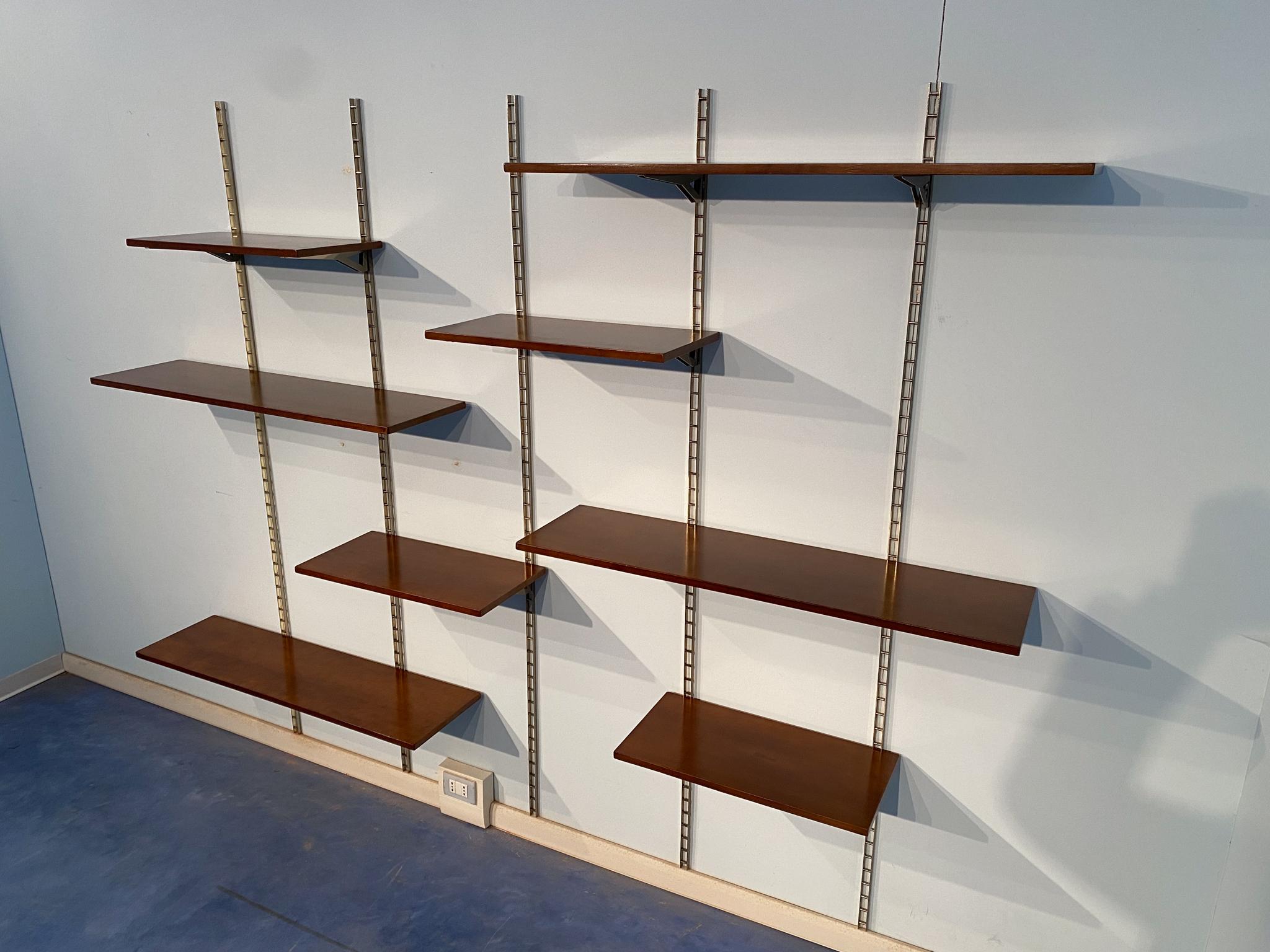 Mid-20th Century Italian Mid-Century Suspended Wall Unit Boockase in Walnut and Gilded Metal 1960 For Sale