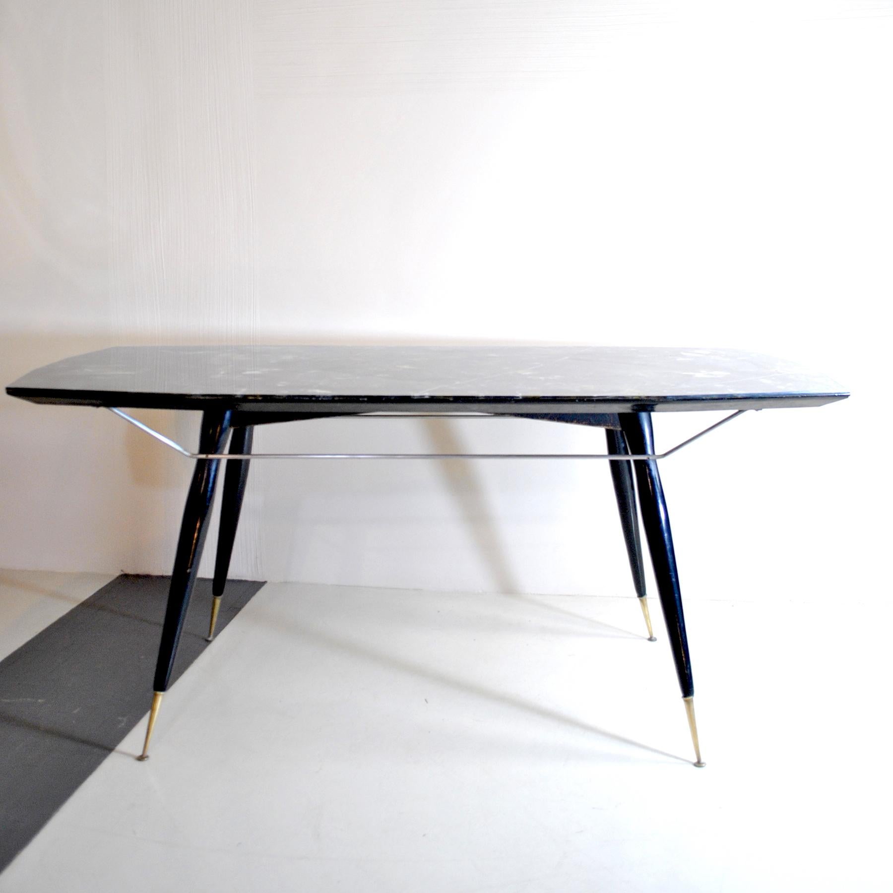 Mid-Century Modern Table italienne du milieu du siècle des années 1960 en vente