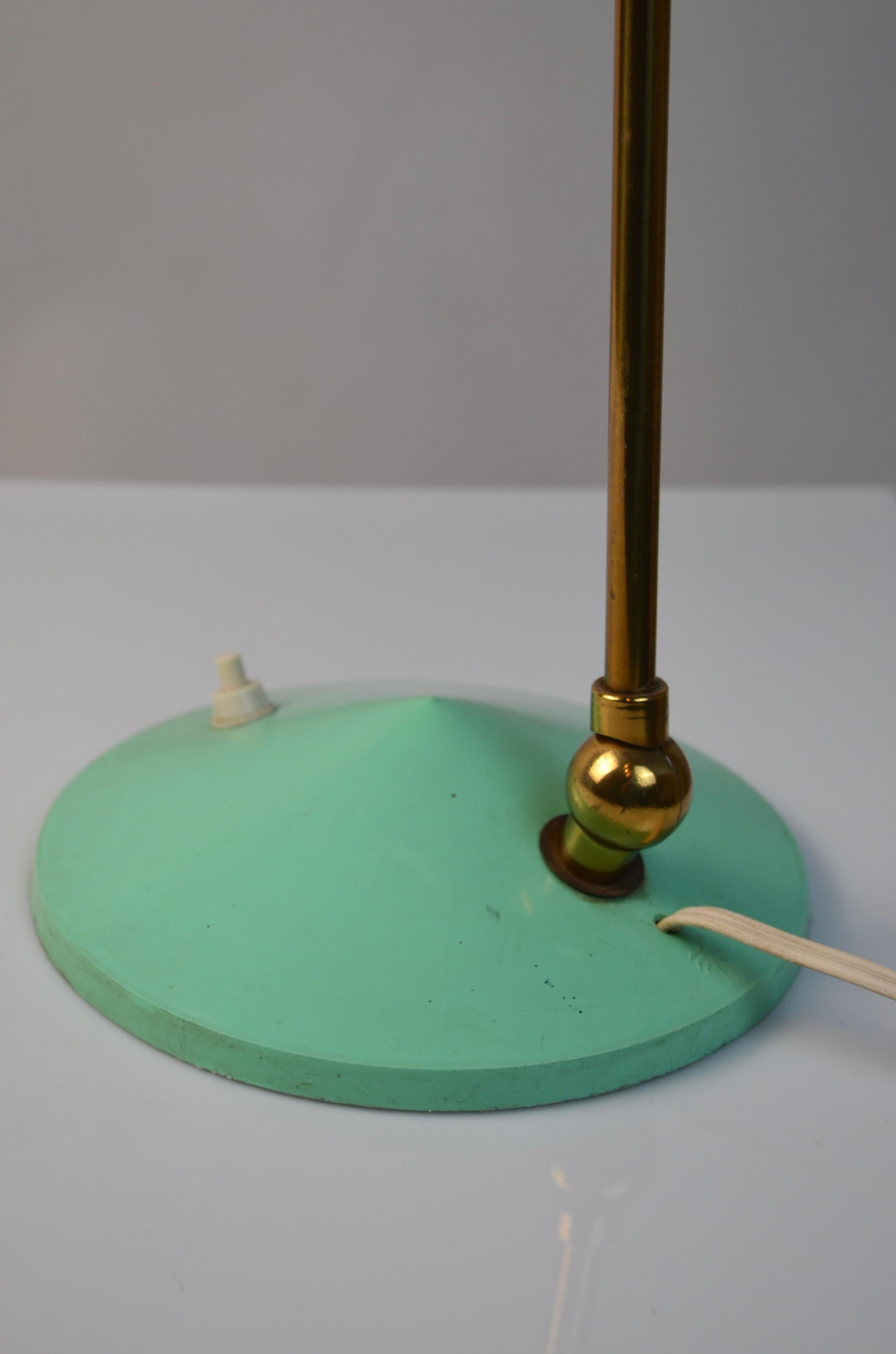 Lámpara de mesa italiana de mediados de siglo, años 50 en venta 7