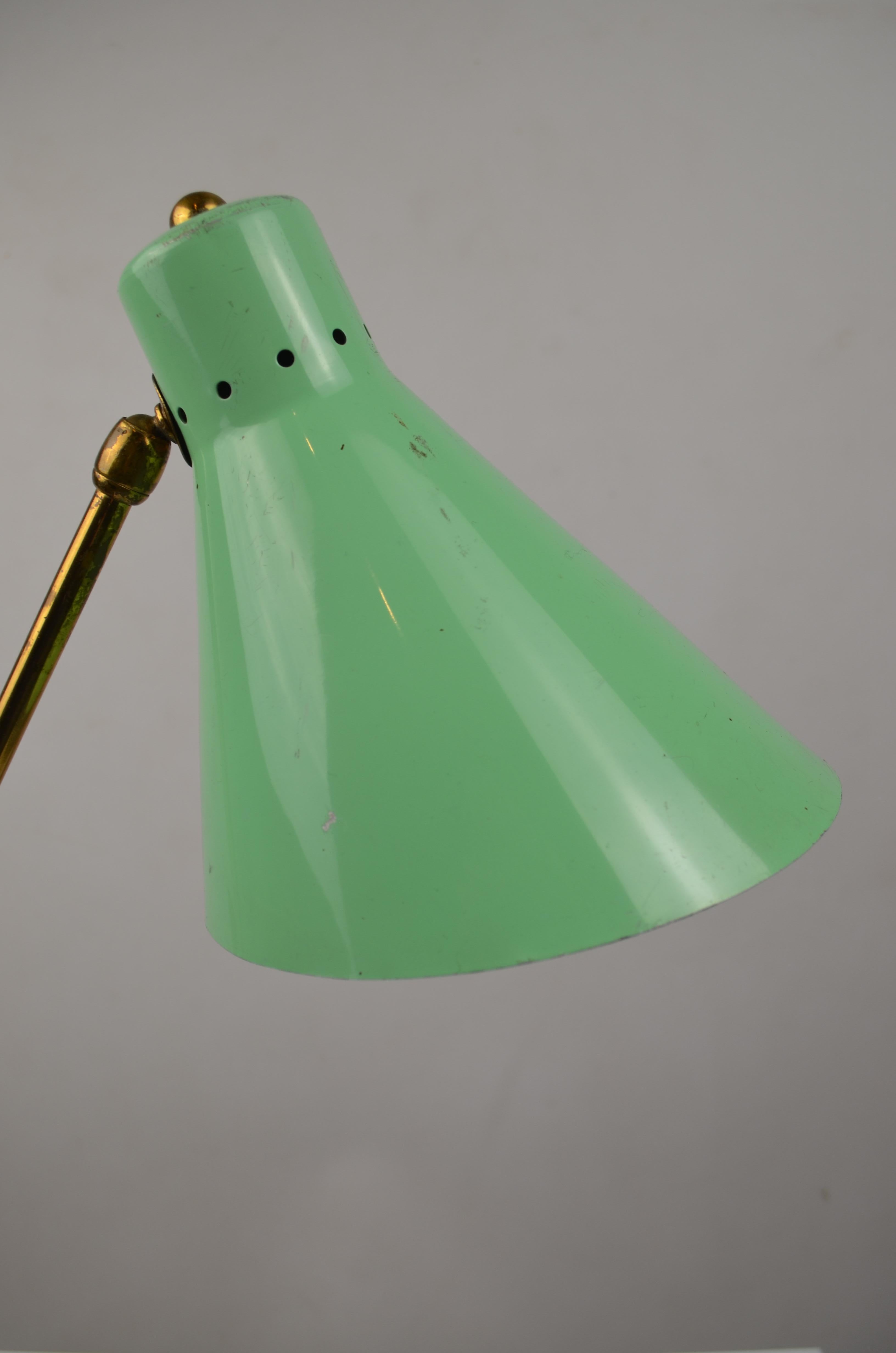 Lámpara de mesa italiana de mediados de siglo, años 50 en Bueno estado para la venta en Marinha Grande, PT