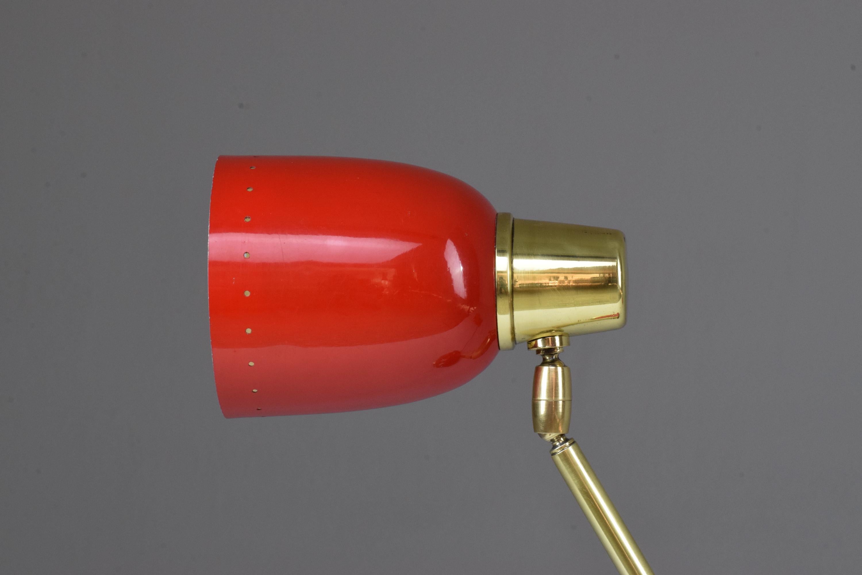 Brass Italian Midcentury Table Lamp in the style of Stilnovo, 1950s For Sale