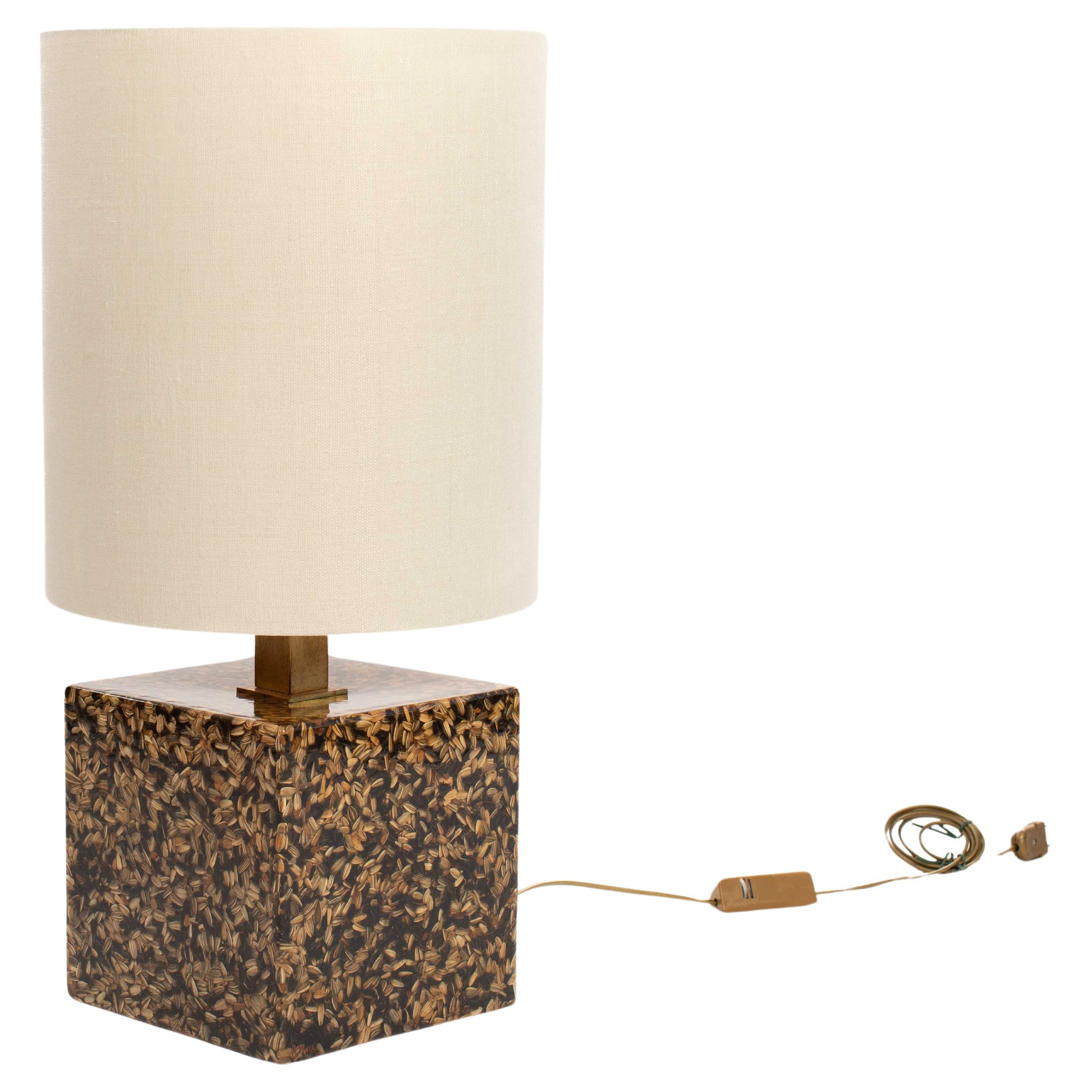 Italian Mid-Century Table Lamp out of Sunflower Seeds and Resin R. Mazzi 1970s  For Sale