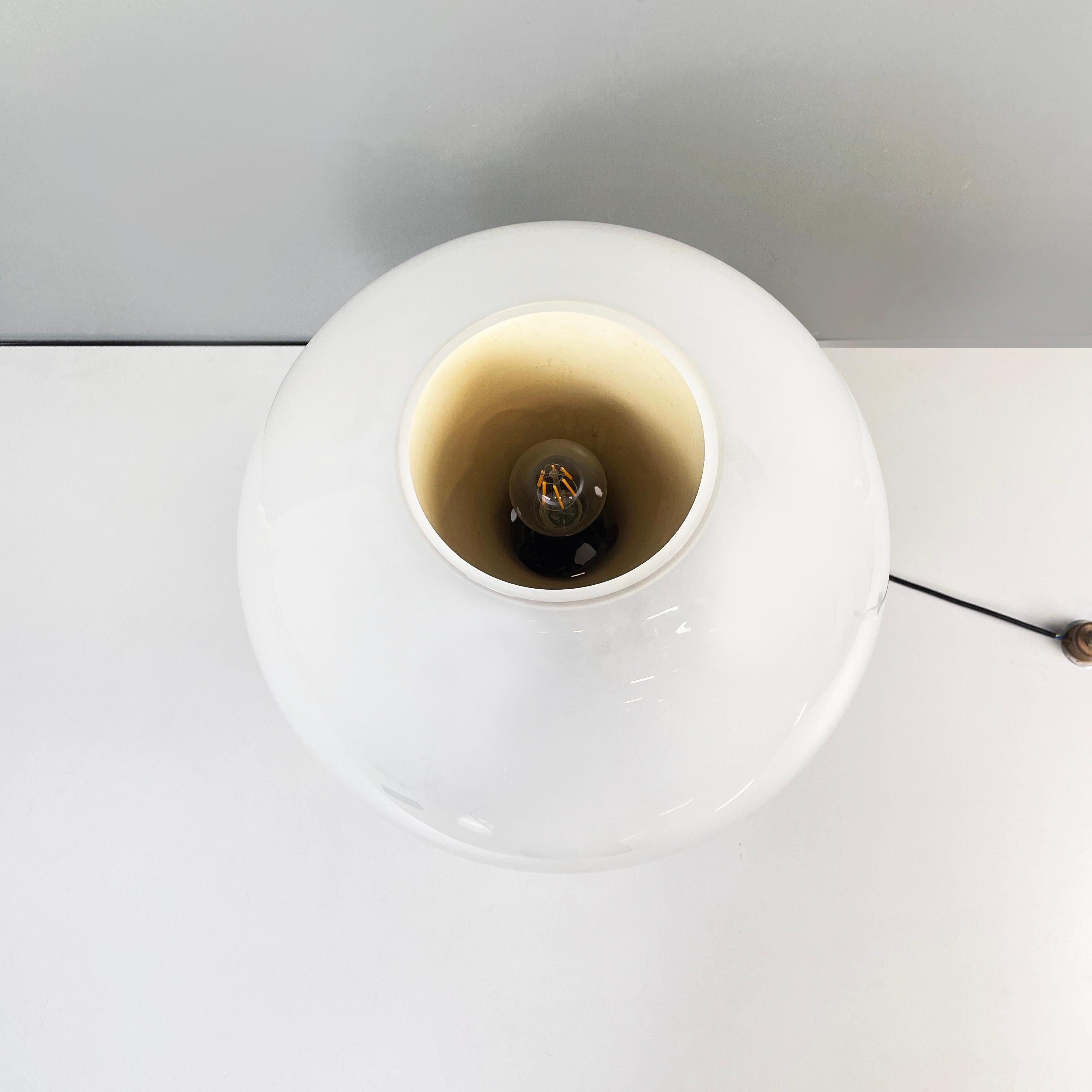 Métal Lampe de table italienne du milieu du siècle Porcino par Luigi Caccia Dominioni Azucena, 1960s en vente