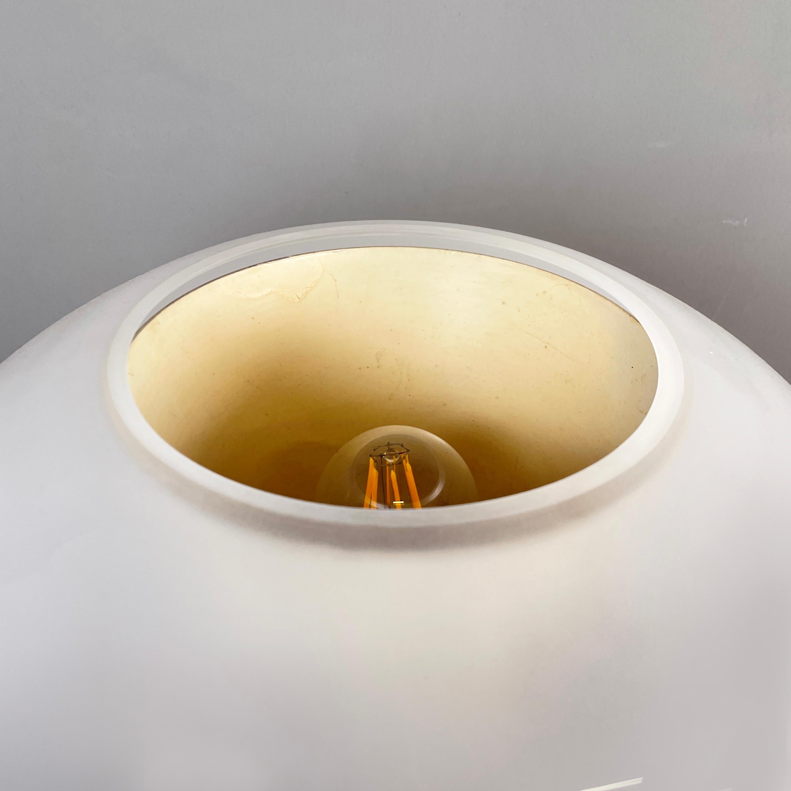 Lampe de table italienne du milieu du siècle Porcino par Luigi Caccia Dominioni Azucena, 1960s en vente 2