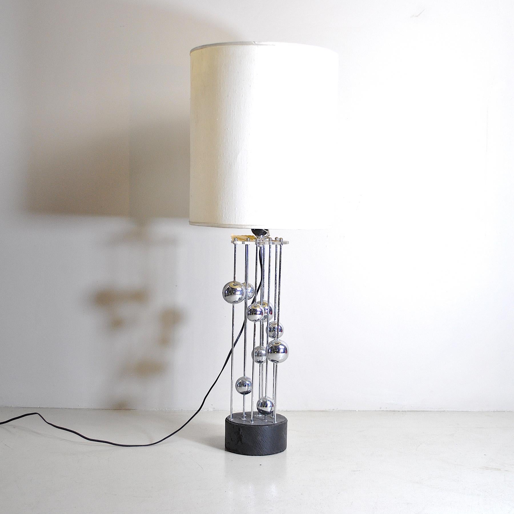 Italian Midcentury Table Lamp Space Age In Good Condition For Sale In bari, IT