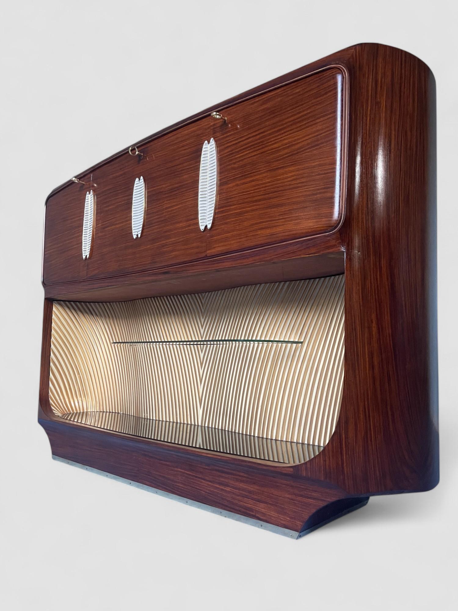 Italian Mid-Century Teak Sideboard or Bar Cabinet designed Vittorio Dassi, 1950s For Sale 3