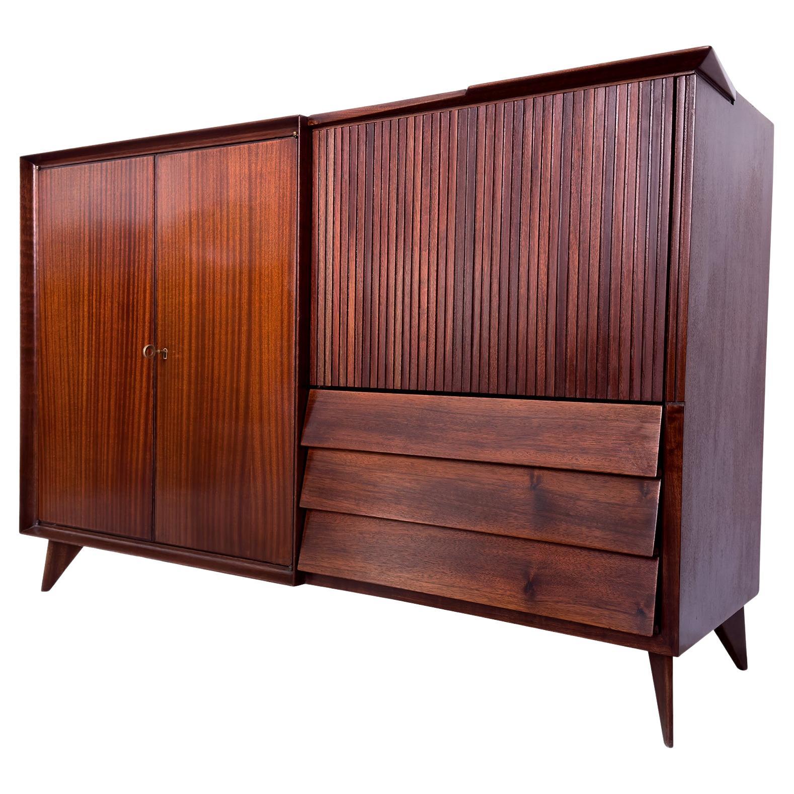 Italian Mid-Century Teak Wood Sideboard with Bar Cabinet by Vittorio Dassi, 1950s For Sale