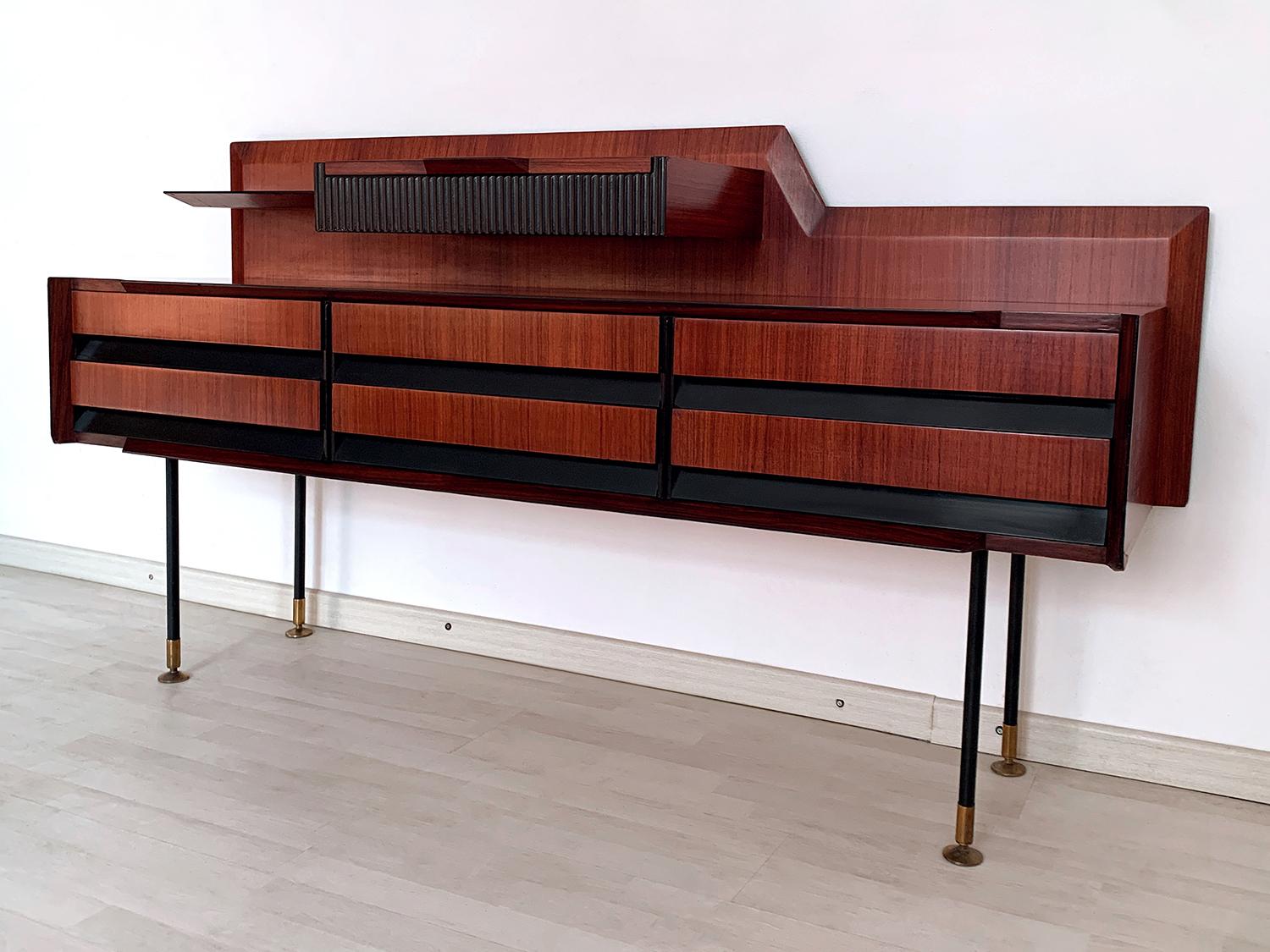 Italian Mid-Century Teak Wood Sideboard with Drawers by Vittorio Dassi, 1950s 5