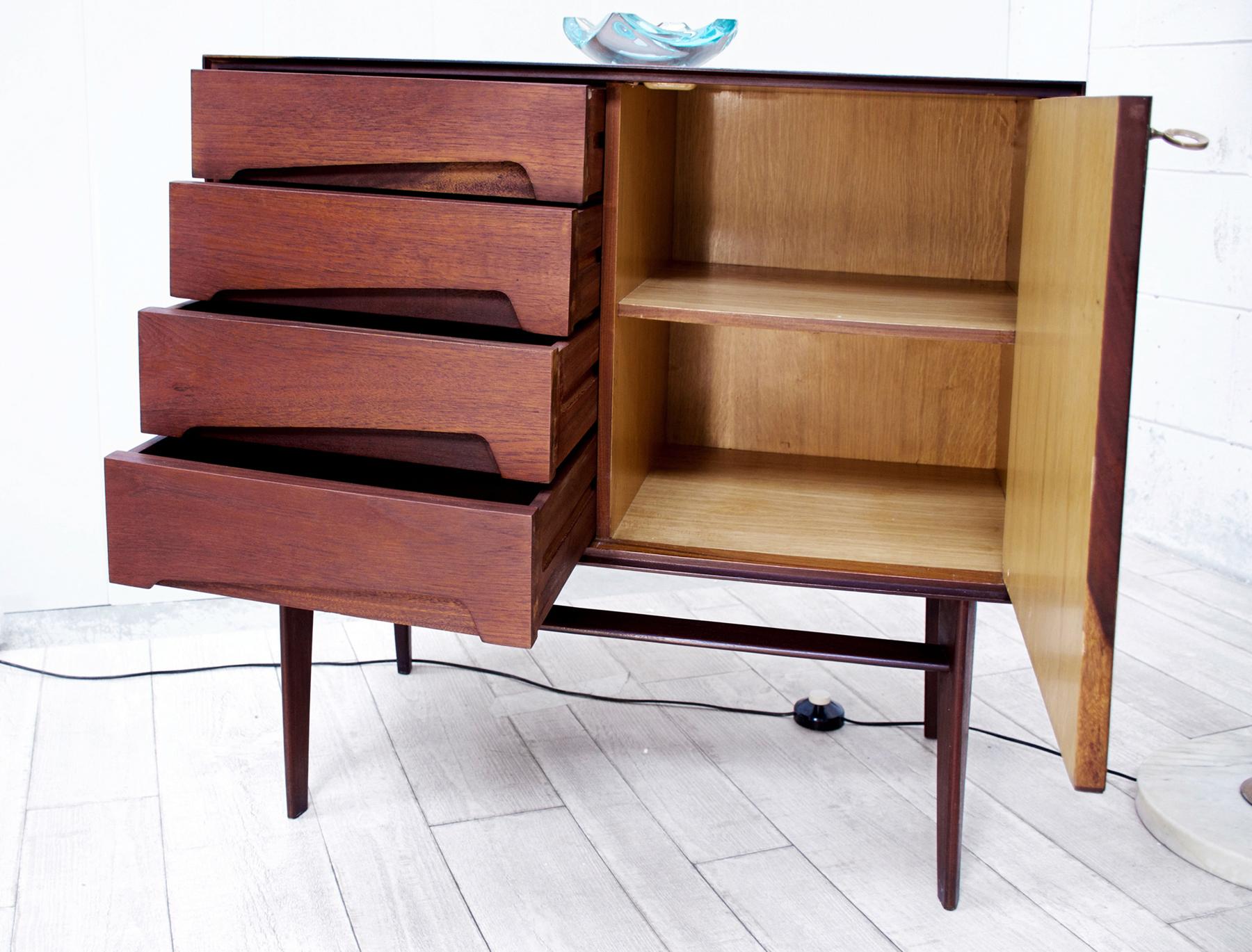 Italian Mid-Century Teak Wood Sideboard with Drawers by Vittorio Dassi, 1950s 1