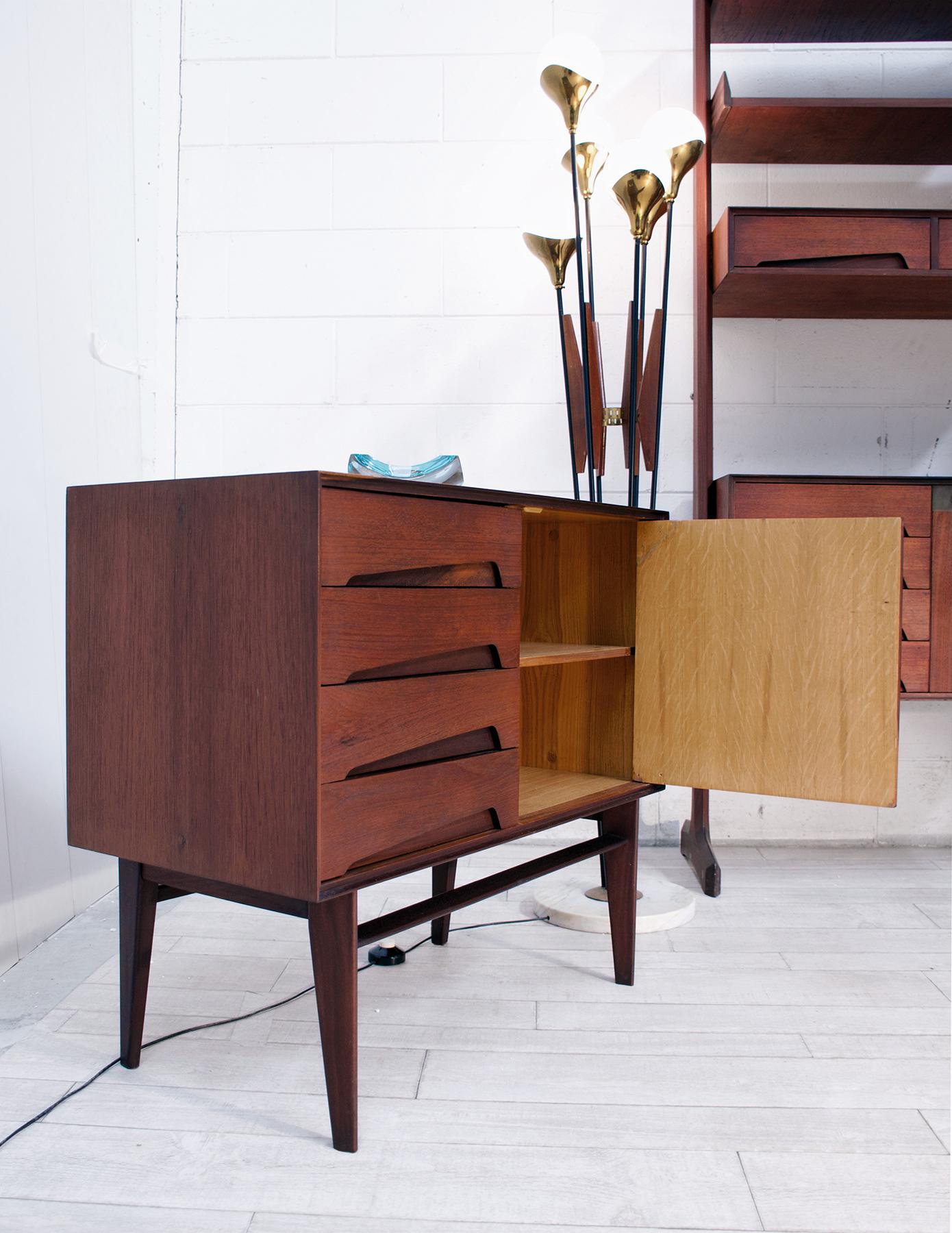 Italian Mid-Century Teak Wood Sideboard with Drawers by Vittorio Dassi, 1950s 2