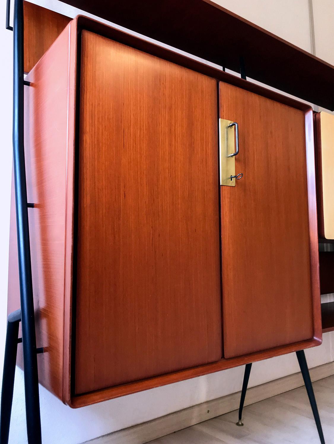 Italian Mid-Century Teakwood Sideboard by Silvio Cavatorta, 1950s 1