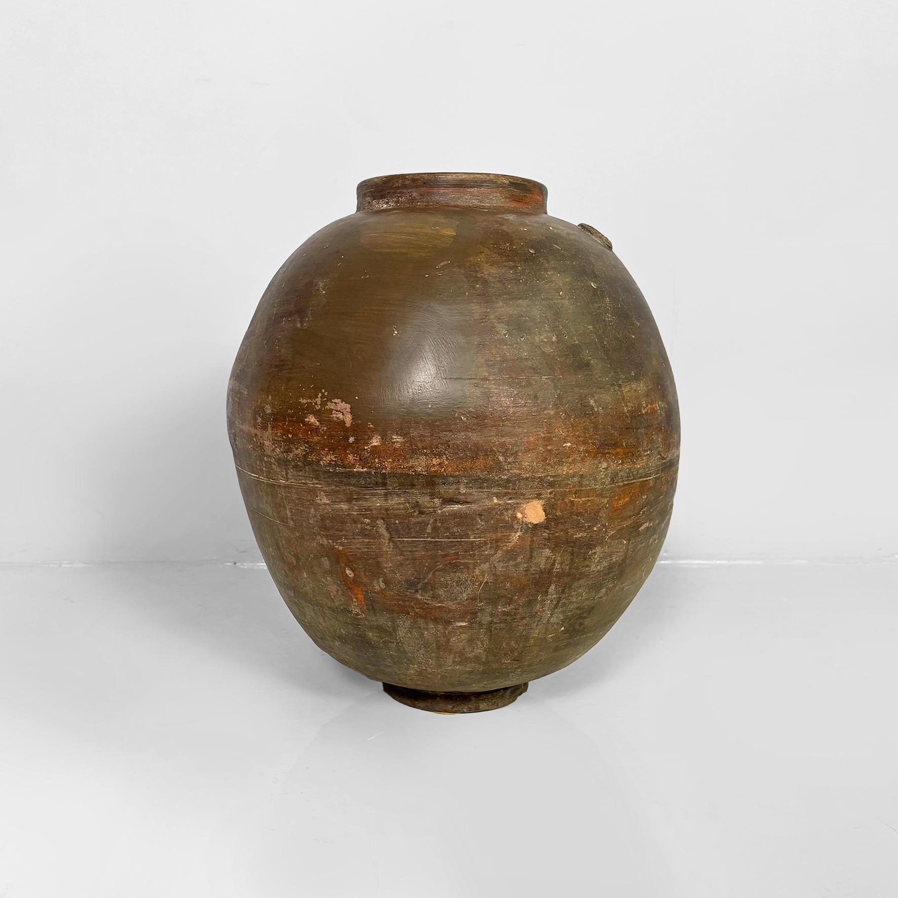 Italiano Vaso in terracotta italiano della metà del secolo scorso in stile orientalista, anni '50. in vendita