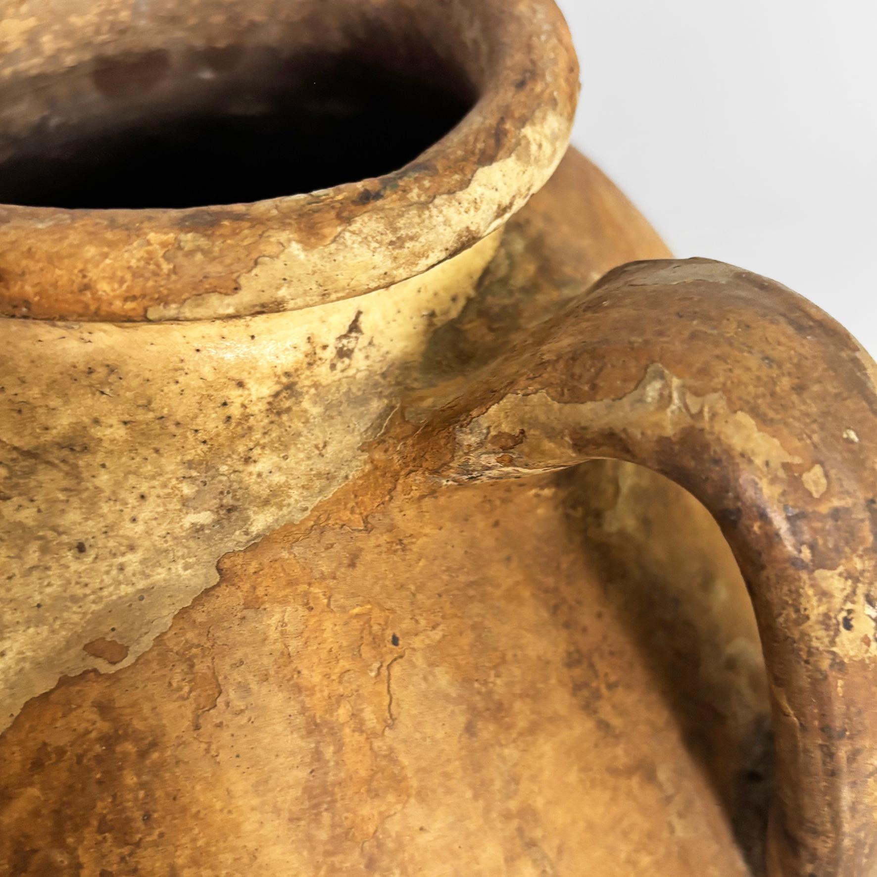Vaso in terracotta italiano di metà secolo con manici, anni '50 in vendita 4