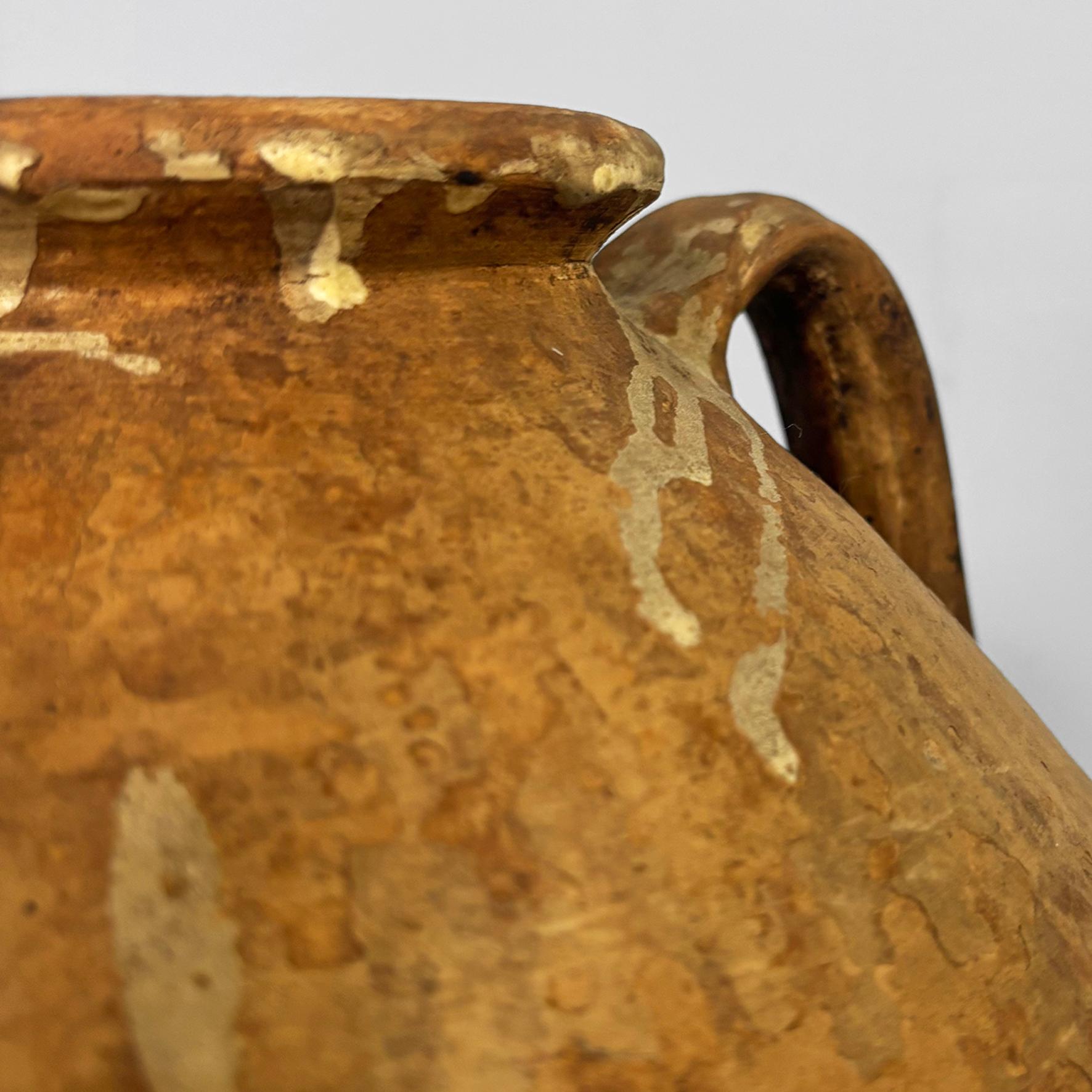 Vaso in terracotta italiano di metà secolo con manici, anni '50 in vendita 2