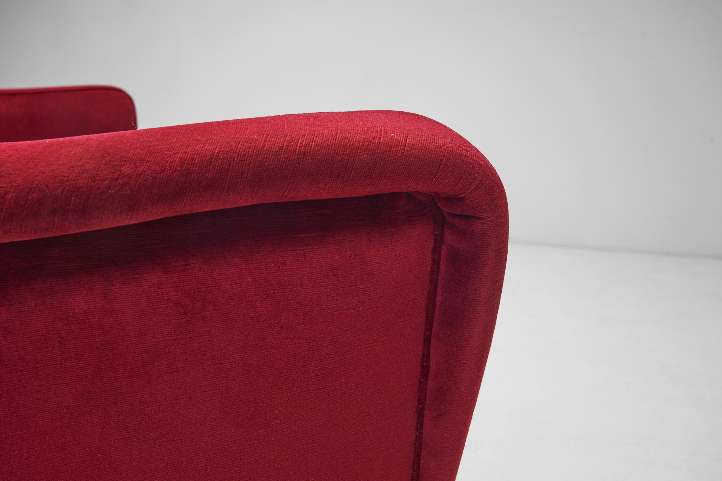 Brass Italian Mid-Century Three-Seater Sofa in Red Velvet, Italy 1950s For Sale