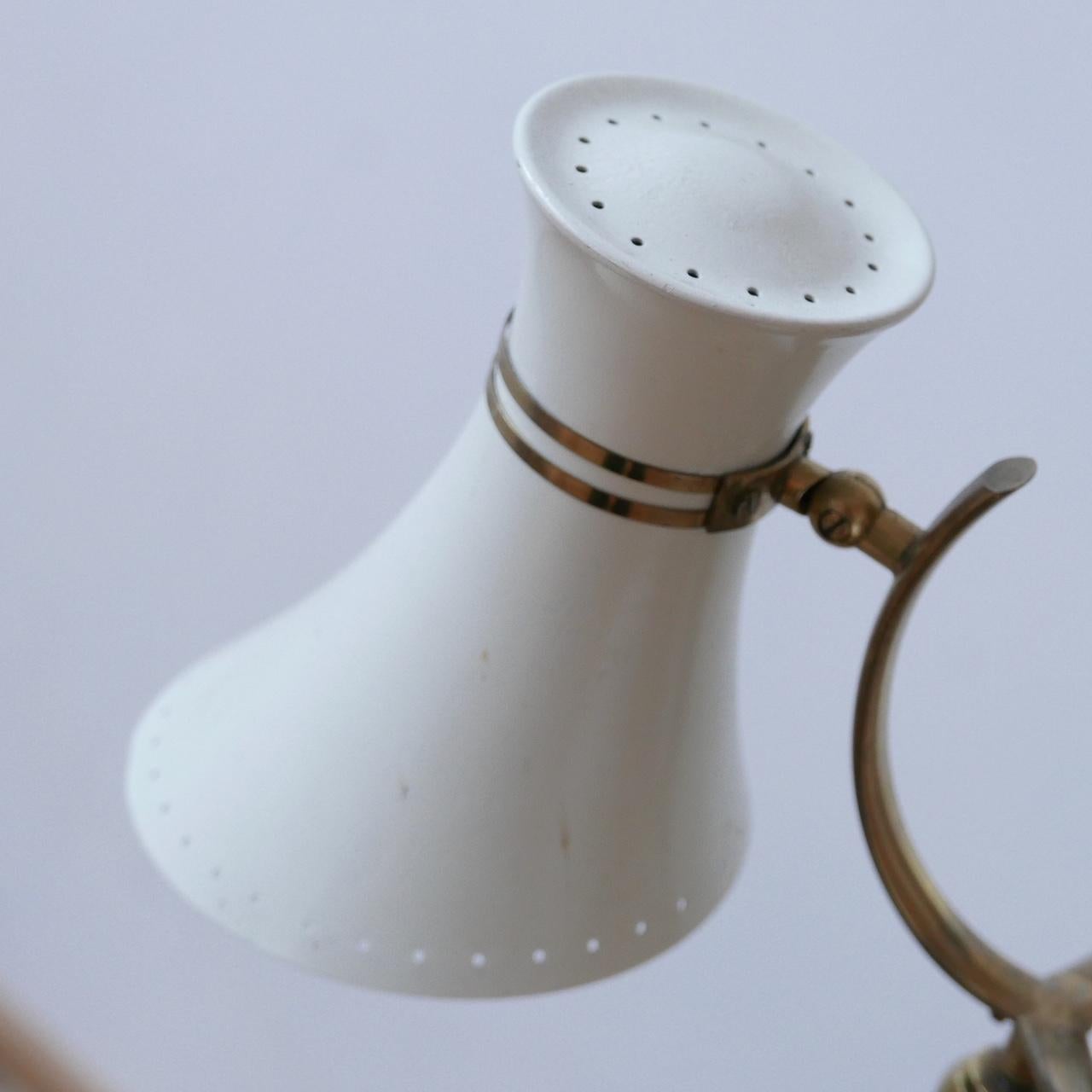 Italian Midcentury Three Shade Adjustable Table Lamp In Good Condition In London, GB