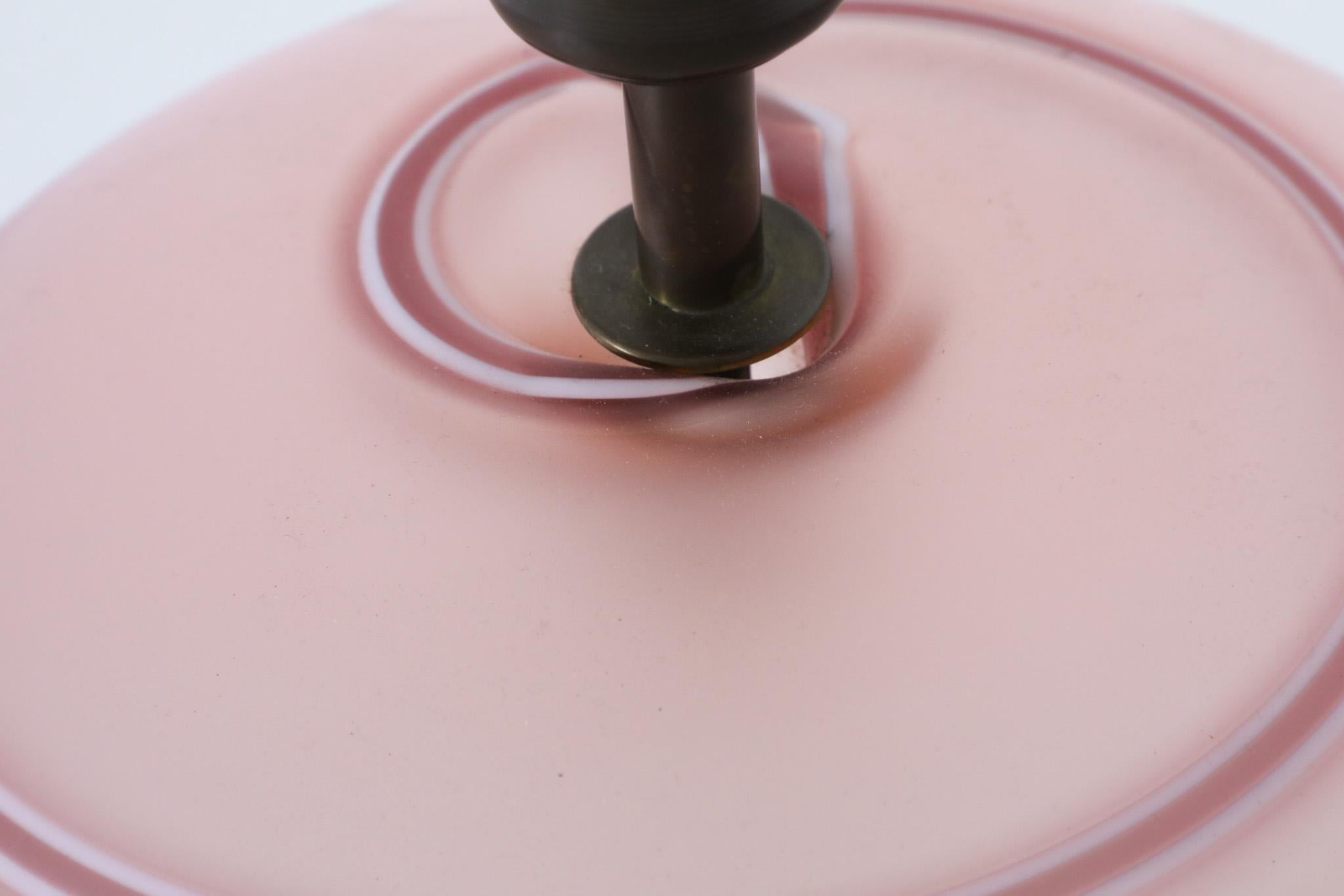 Lampada italiana di metà secolo Tommaso Barbi con base in vetro soffiato e paralume in lino in vendita 5