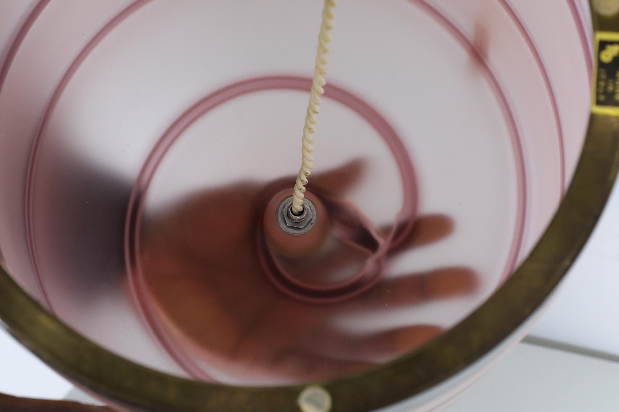 Lampada italiana di metà secolo Tommaso Barbi con base in vetro soffiato e paralume in lino in vendita 7