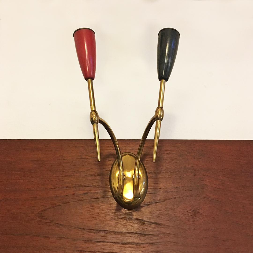 Italian Mid-Century Two-Arm Brass Wall Lamps with Cone Lamp Holder, 1950s In Good Condition For Sale In MIlano, IT