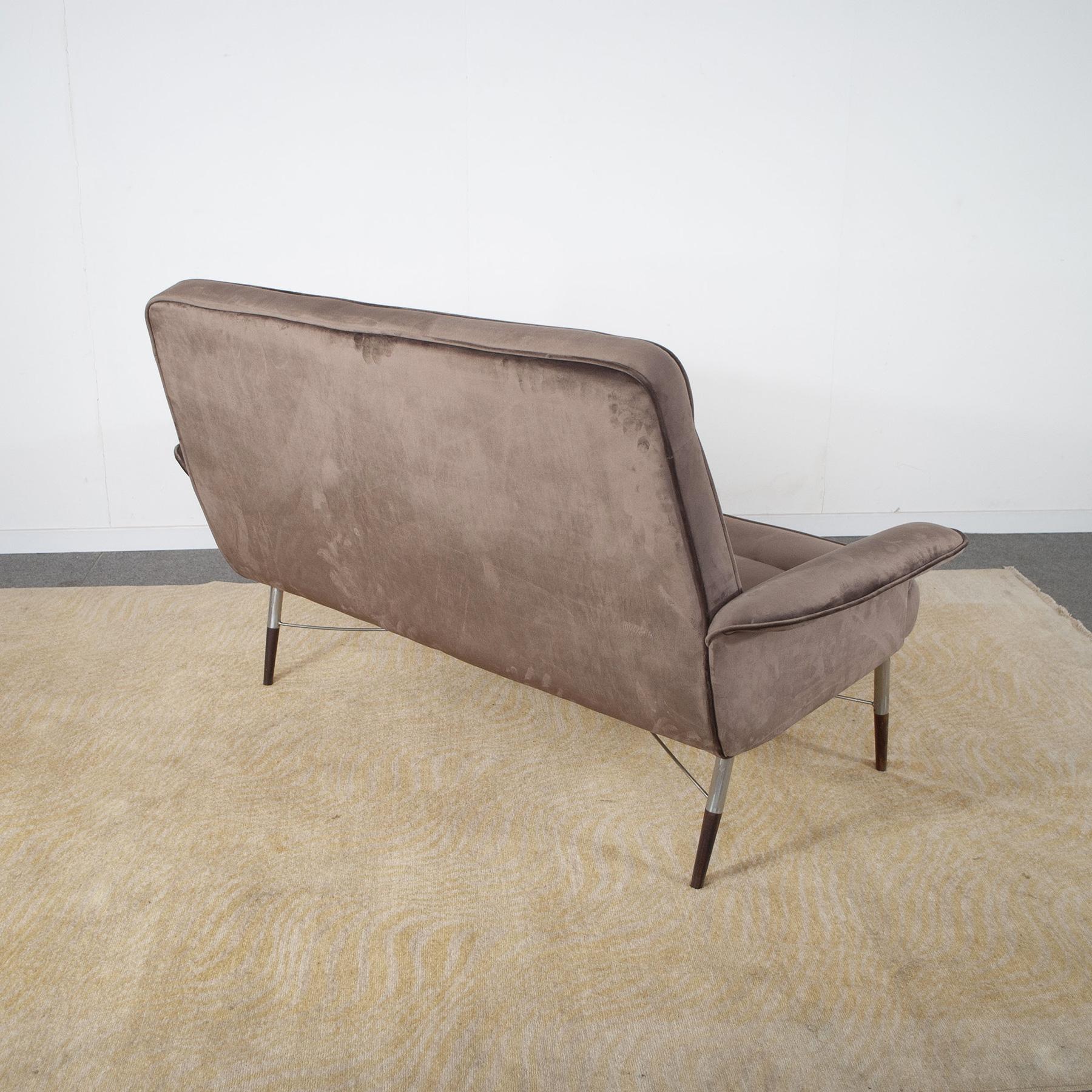Metal Italian Mid Century Two Seater Sofa 1960s For Sale