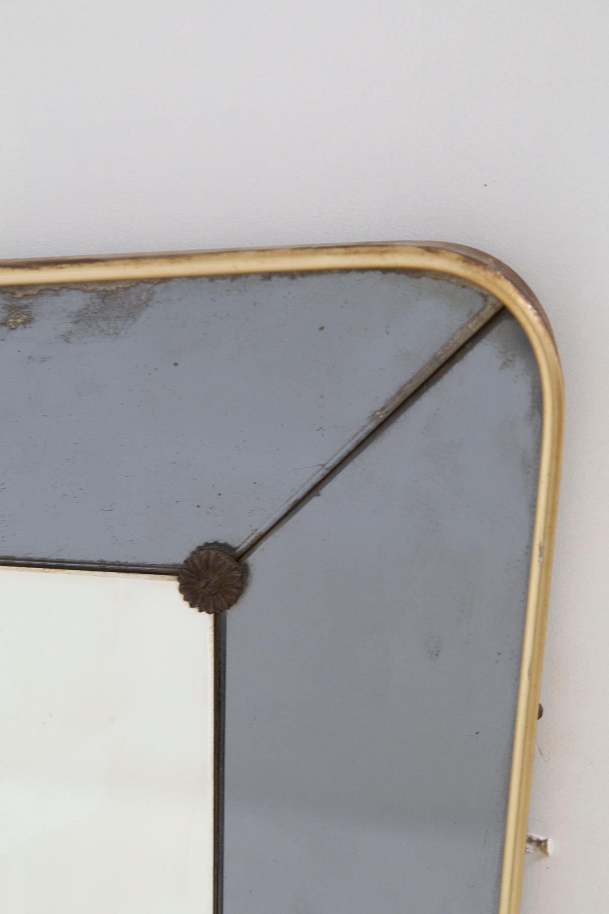 Mid-20th Century Italian Mid-Century Wall Mirror in Brass and Glass