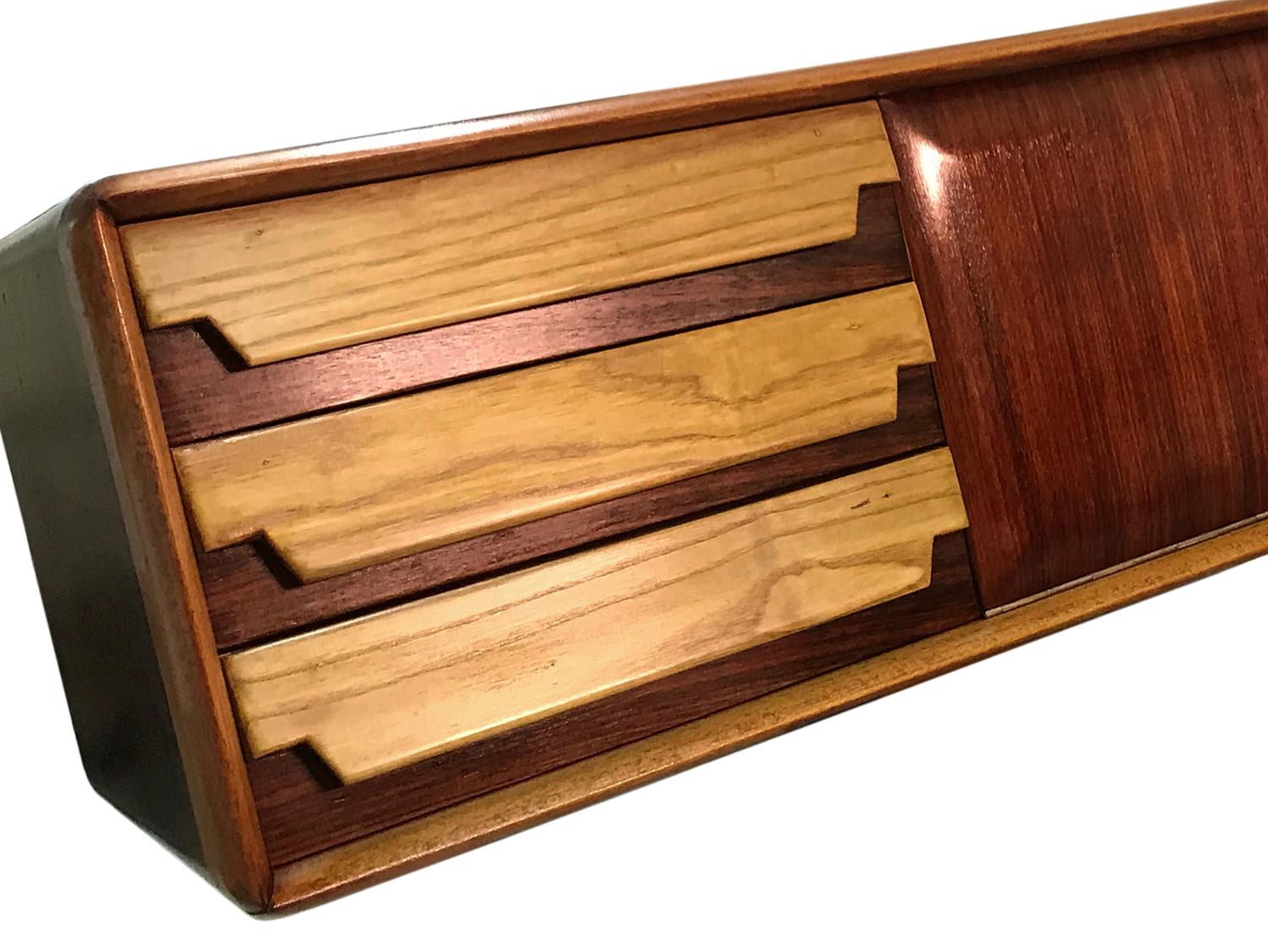 Italian Mid-Century Wall Mounted Sideboard with Drawers by Vittorio Dassi, 1950s 6