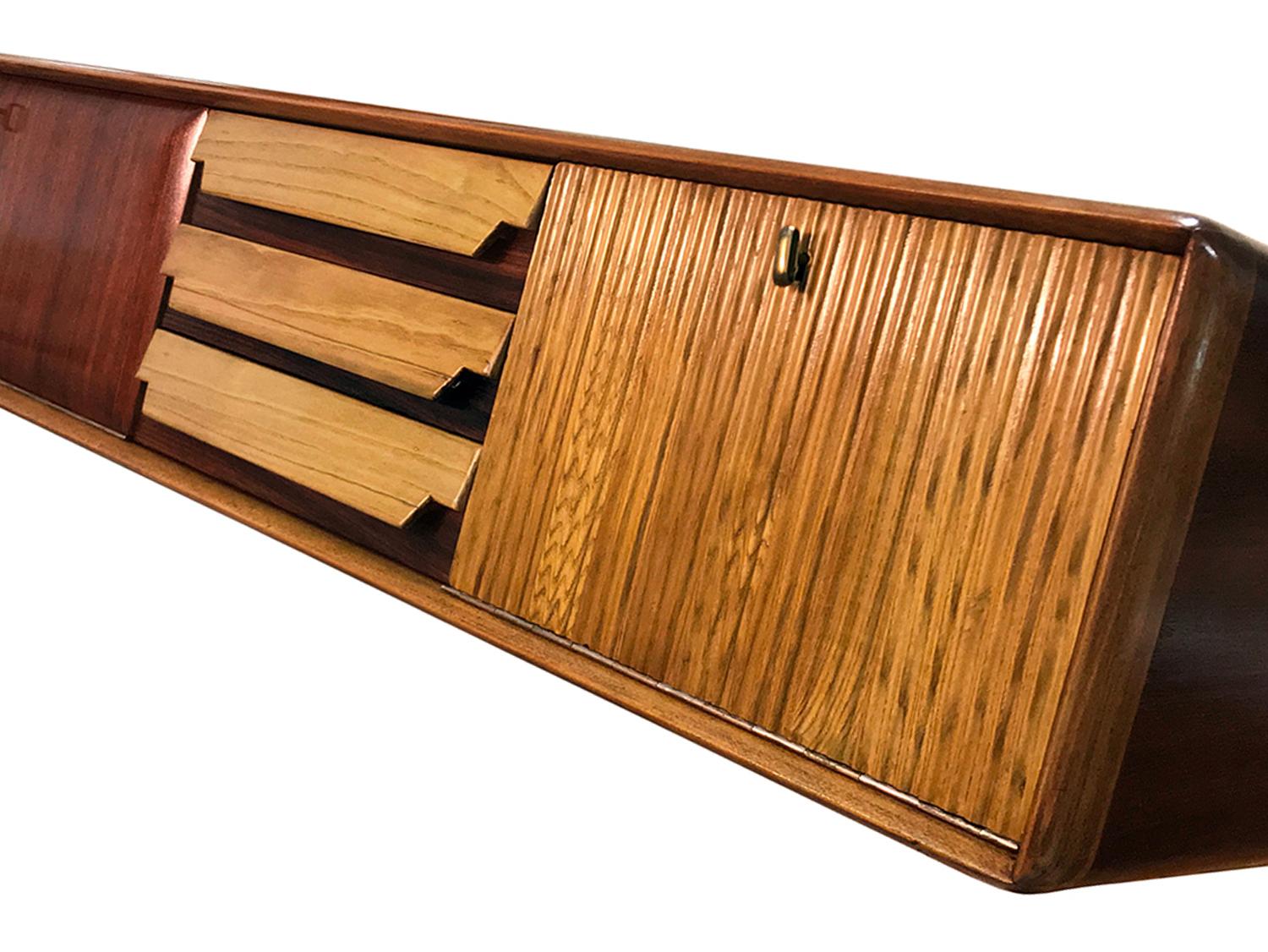 20th Century Italian Mid-Century Wall Mounted Sideboard with Drawers by Vittorio Dassi, 1950s