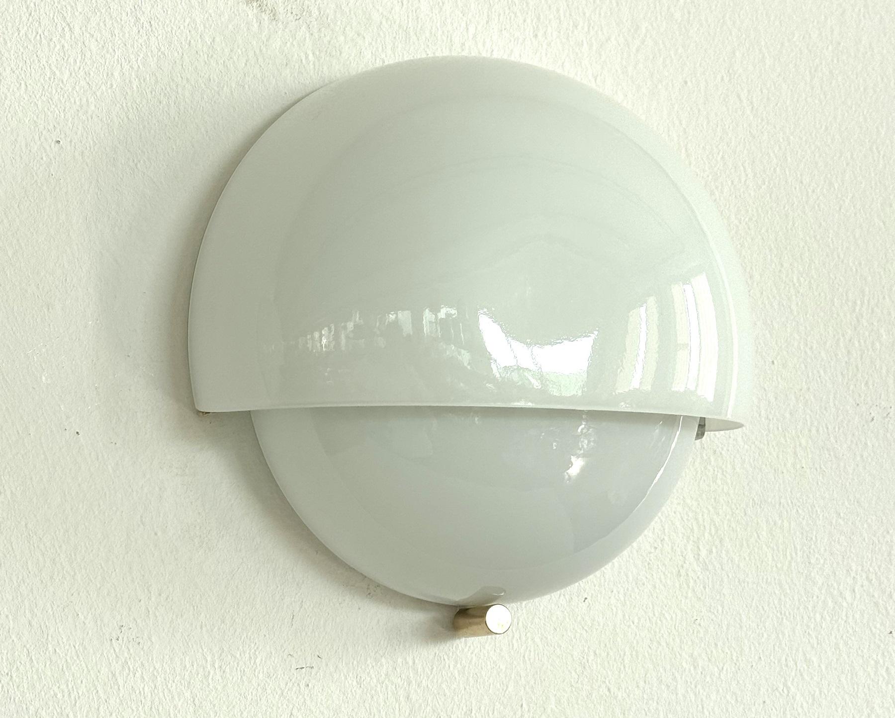 Applique da parete italiane del metà secolo di Vico Magistretti  'Mania' per Artemide, 1963 3